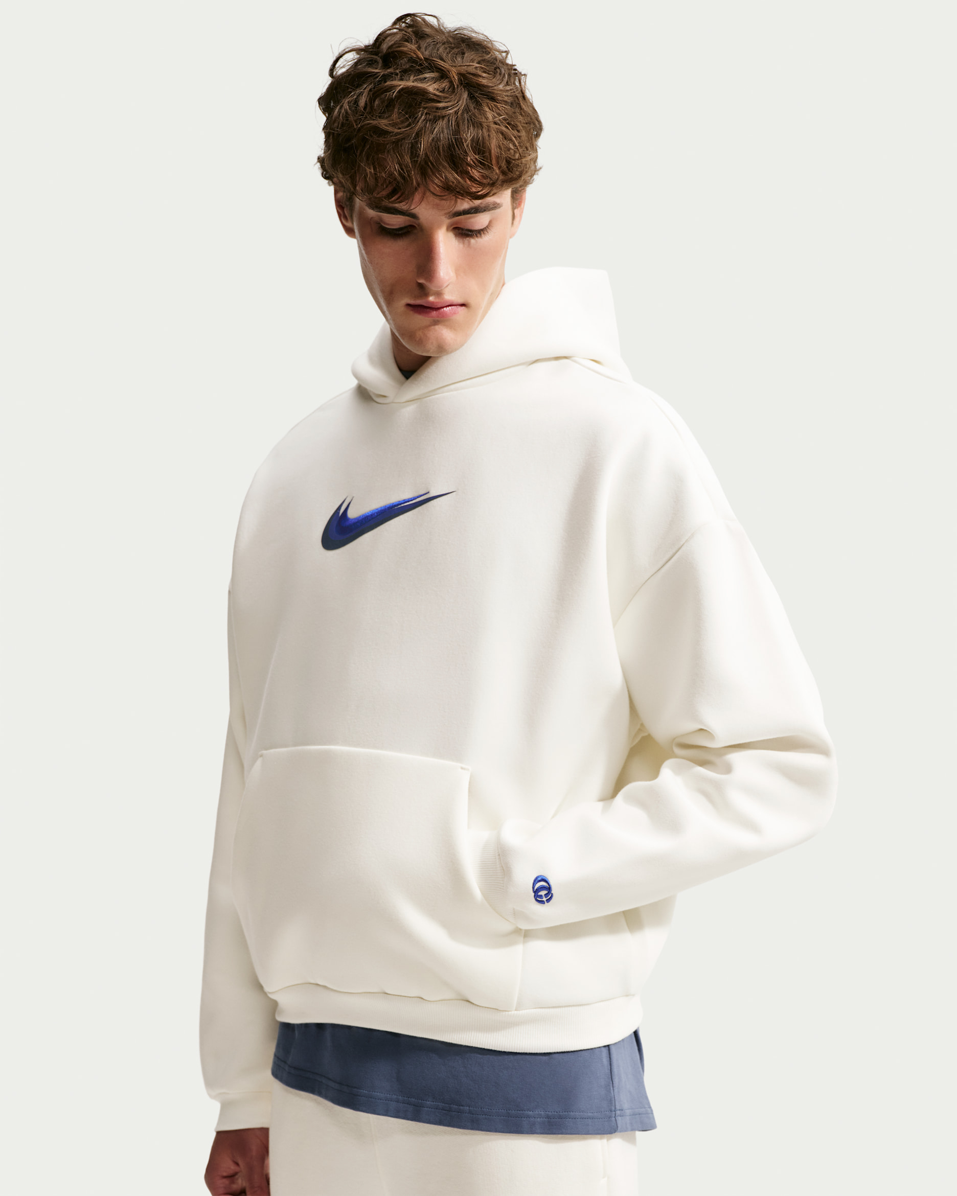 Sweat à capuche de basket brossé Therma-FIT Caitlin Clark pour homme - Sail/Pale Ivory/Hyper Royal