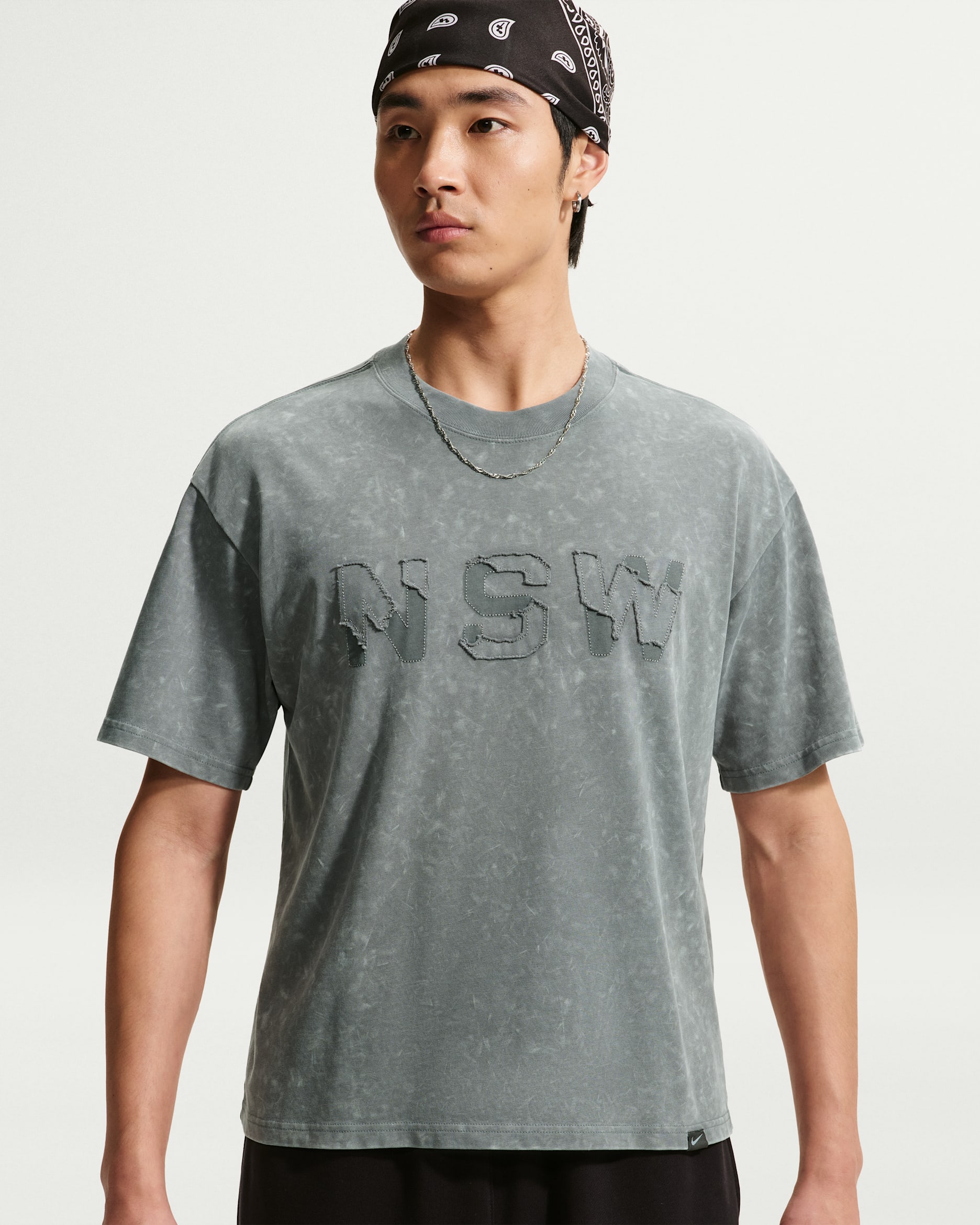 Nike Sportswear 男款 T 恤 - Cool Grey