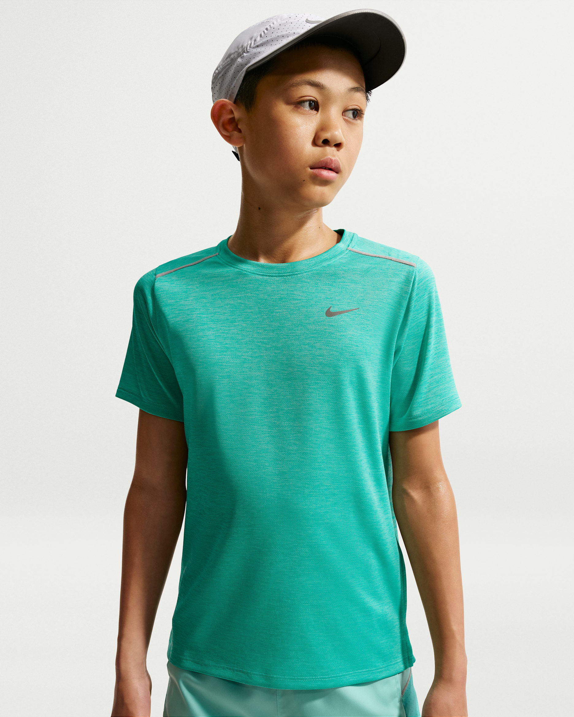 Nike Miler Older Kids' Dri-FIT Short-Sleeve Top - Hyper Jade/Hyper Turquoise/Heather