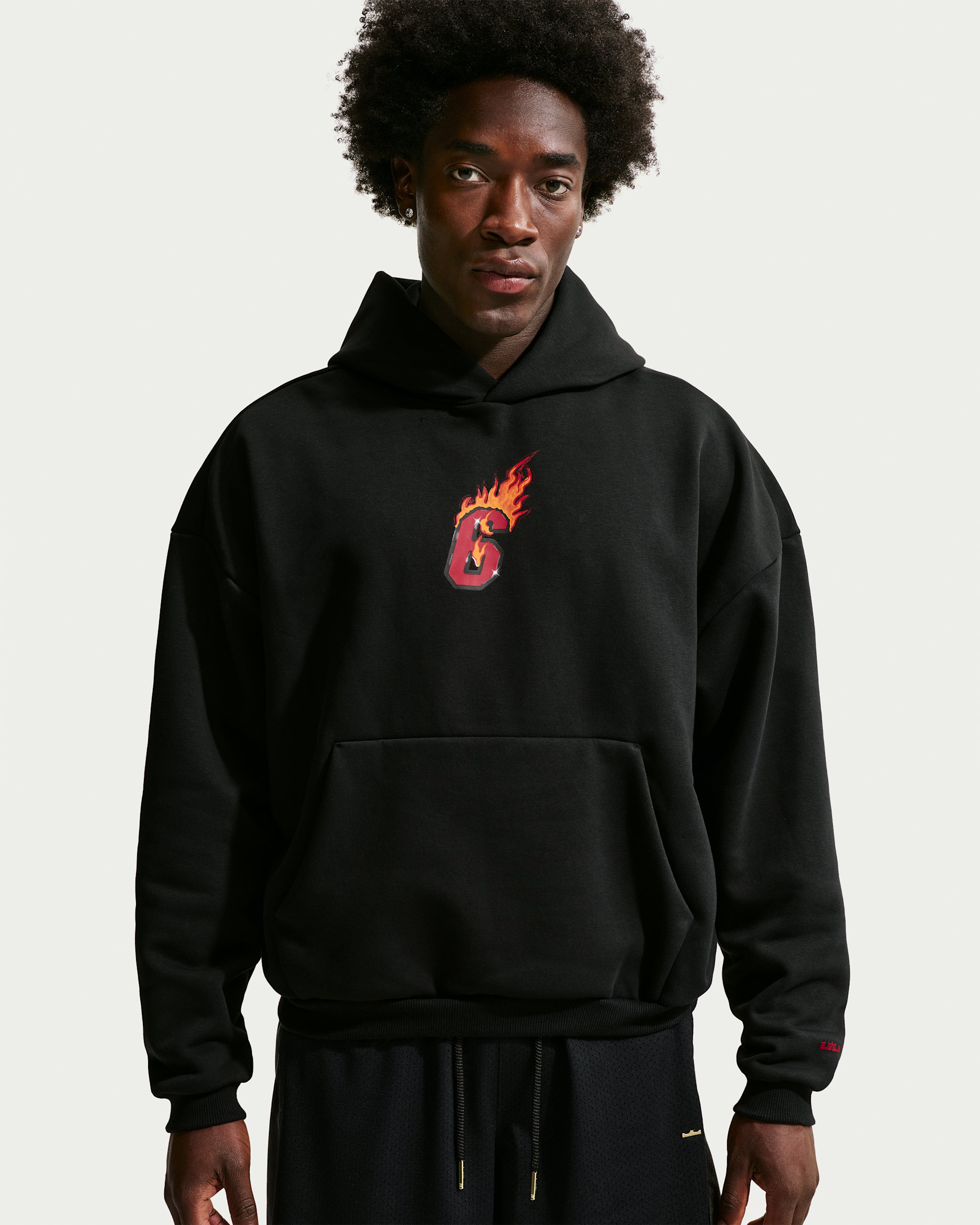 LeBron "Good Intentions" Men's Therma-FIT Basketball Hoodie - Black