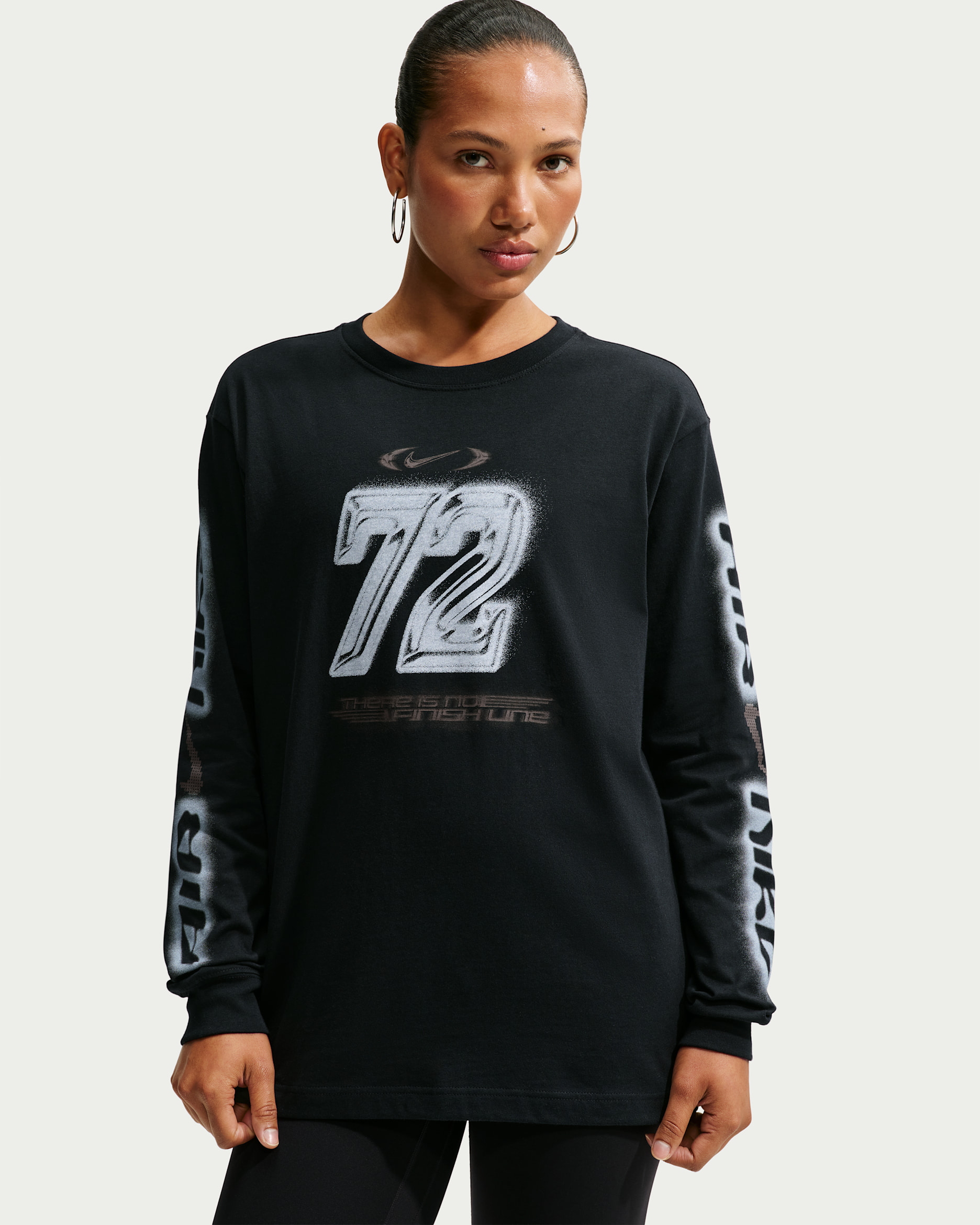 Nike Sportswear Classic Women's Oversized Long-Sleeve T-Shirt - Black