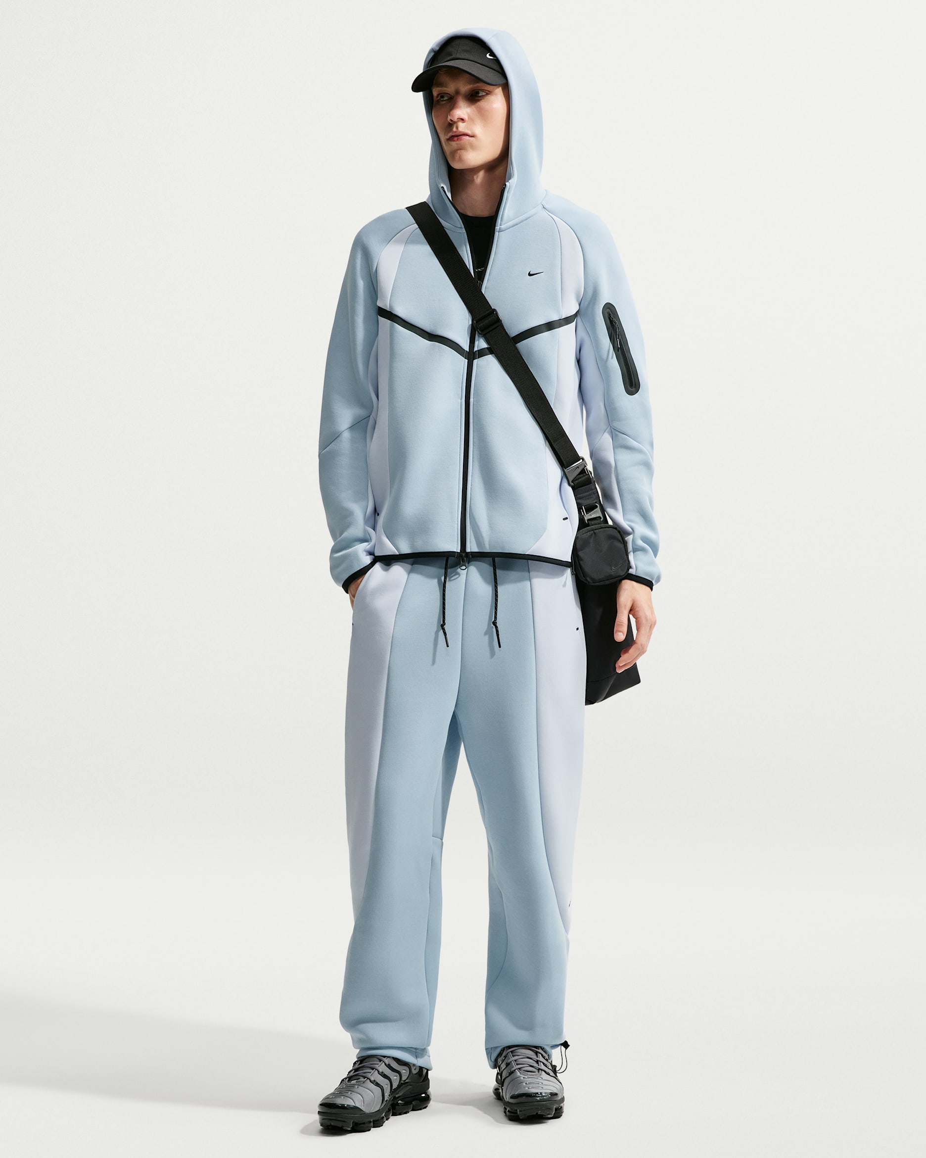 Nike Tech Färgblock Fleecebyxor med öppen fåll för män - Light Armory Blue/Football Grey/Svart