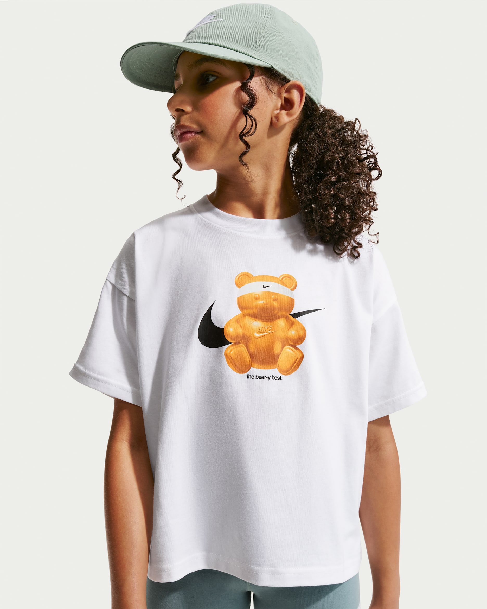 Nike Sportswear Older Kids' Boxy T-Shirt - White