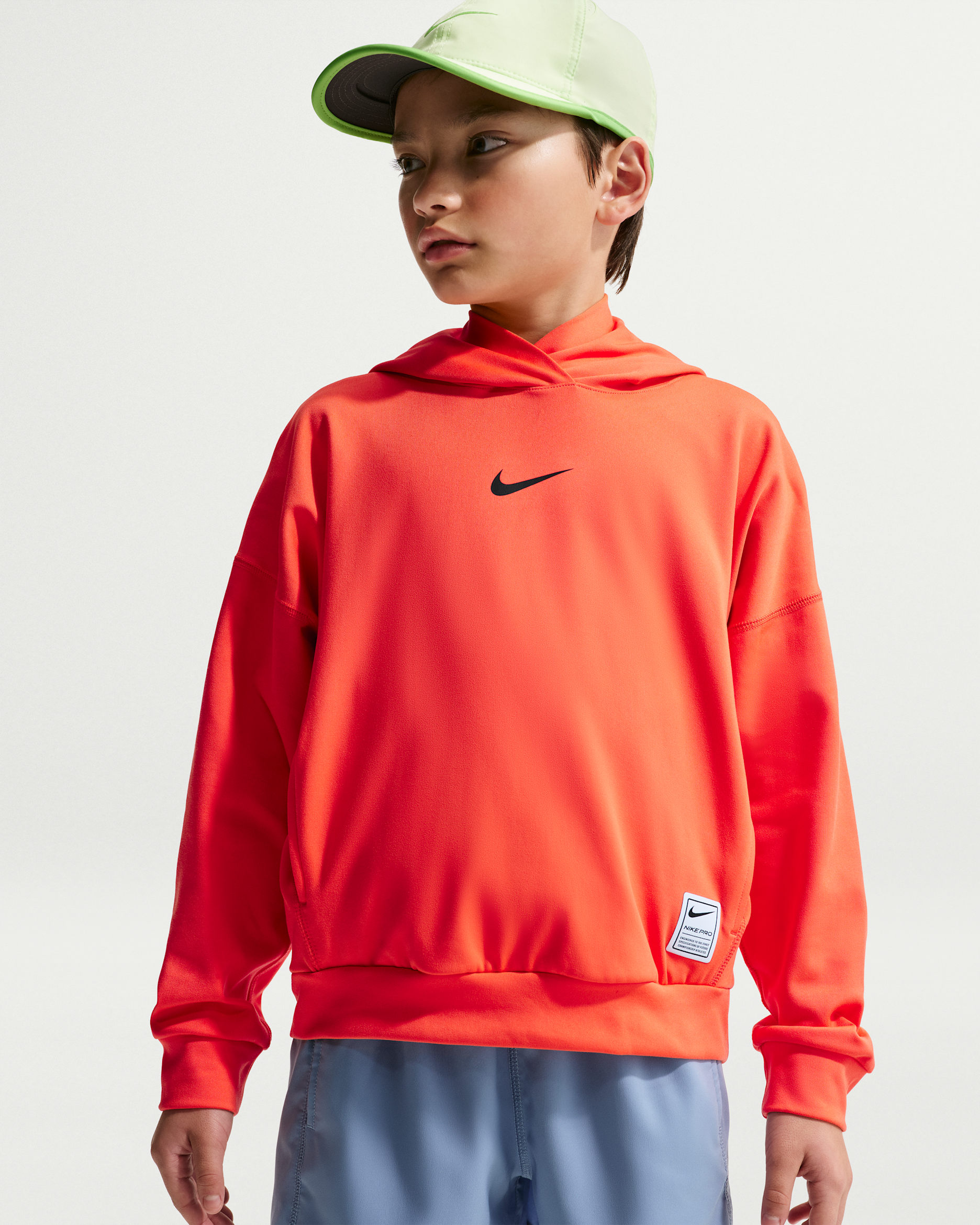 Sudadera con gorro sin cierre Nike Pro Dri-FIT de tejido Fleece para niños talla grande - Naranja césped/Negro