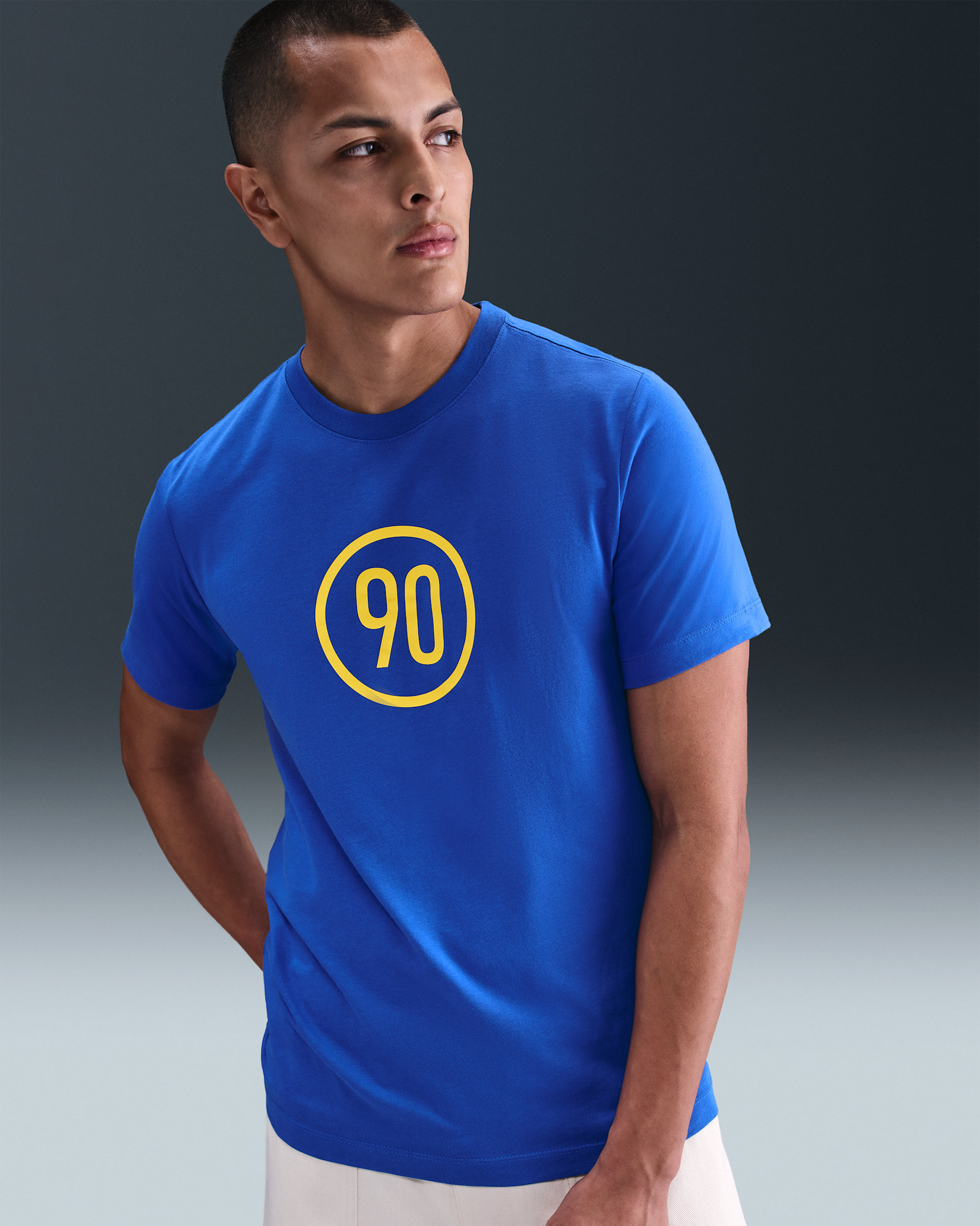 Playera de fútbol para hombre Nike Total 90 - Royal juego/Oro universitario