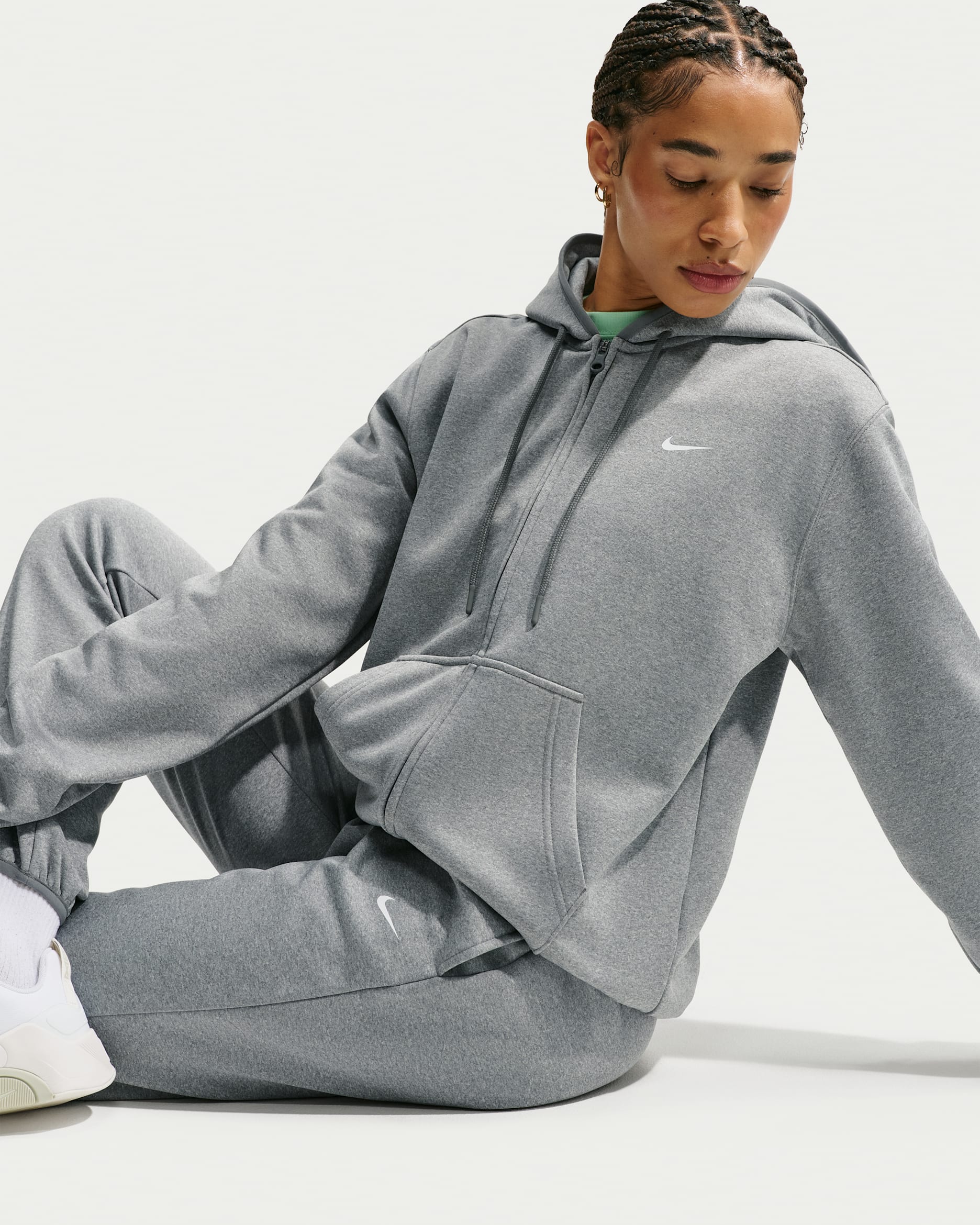 Nike Studio Fleece Sport Women's Therma-FIT Full-Zip Hoodie - Smoke Grey/Heather/White
