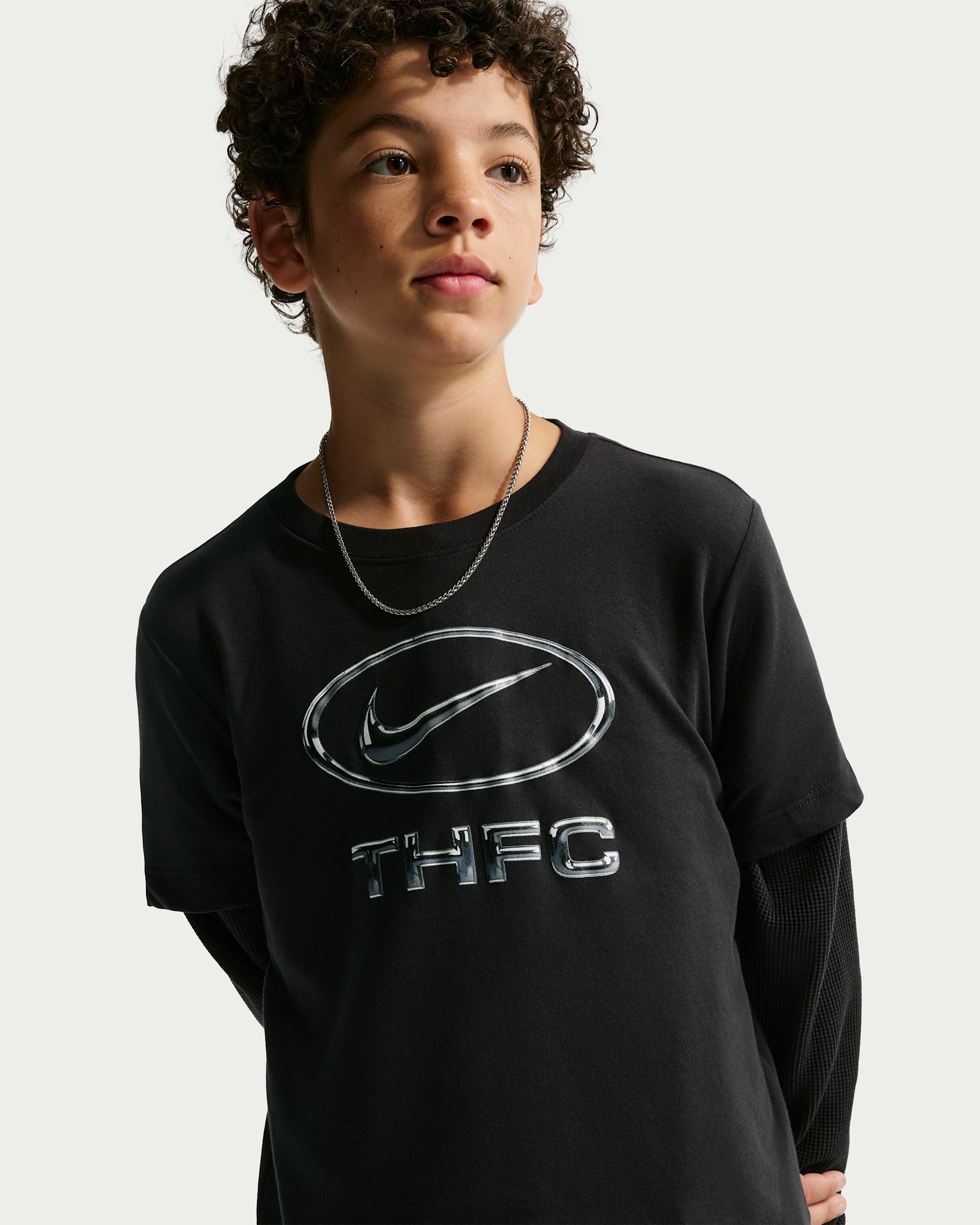 Tottenham Hotspur Nike Older Kids' Swoosh Football T-Shirt - Black