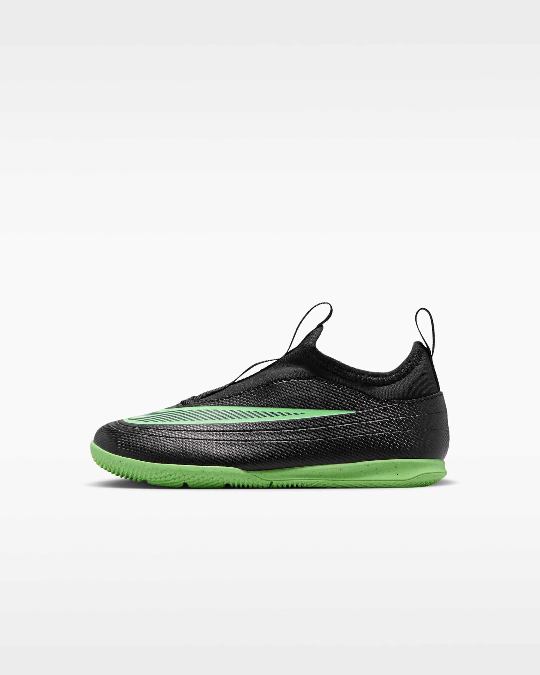 Nike Jr. Mercurial Vapor 17 Club Little Kids' Indoor/Court Low-Top Soccer Shoes - Black/Black/Illusion Green
