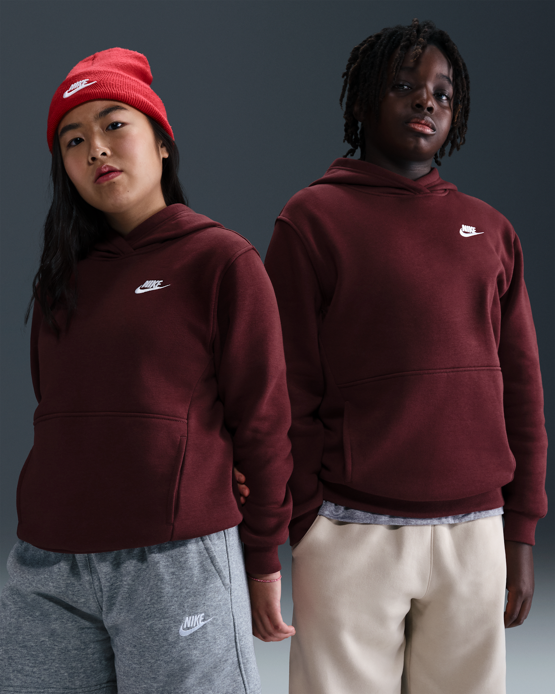 Sudadera con gorro sin cierre para niños talla grande (talla amplia) Nike Sportswear Club Fleece - Rojo team oscuro/Blanco