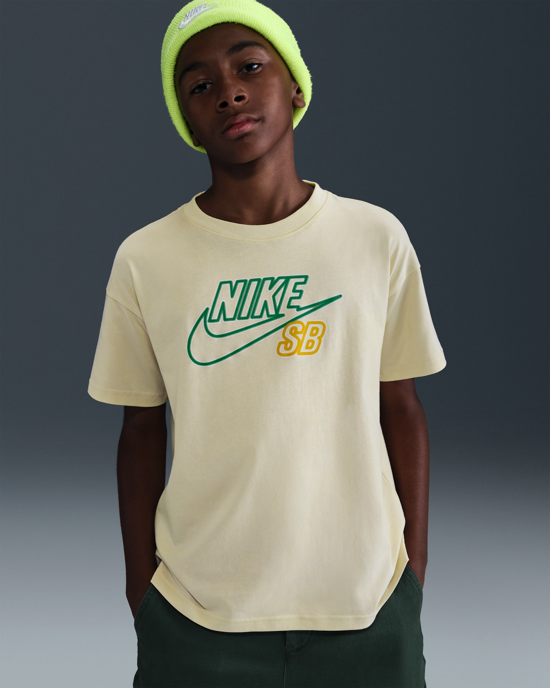 Nike Sportswear Older Kids' Max90 Skate T-Shirt - Light Khaki