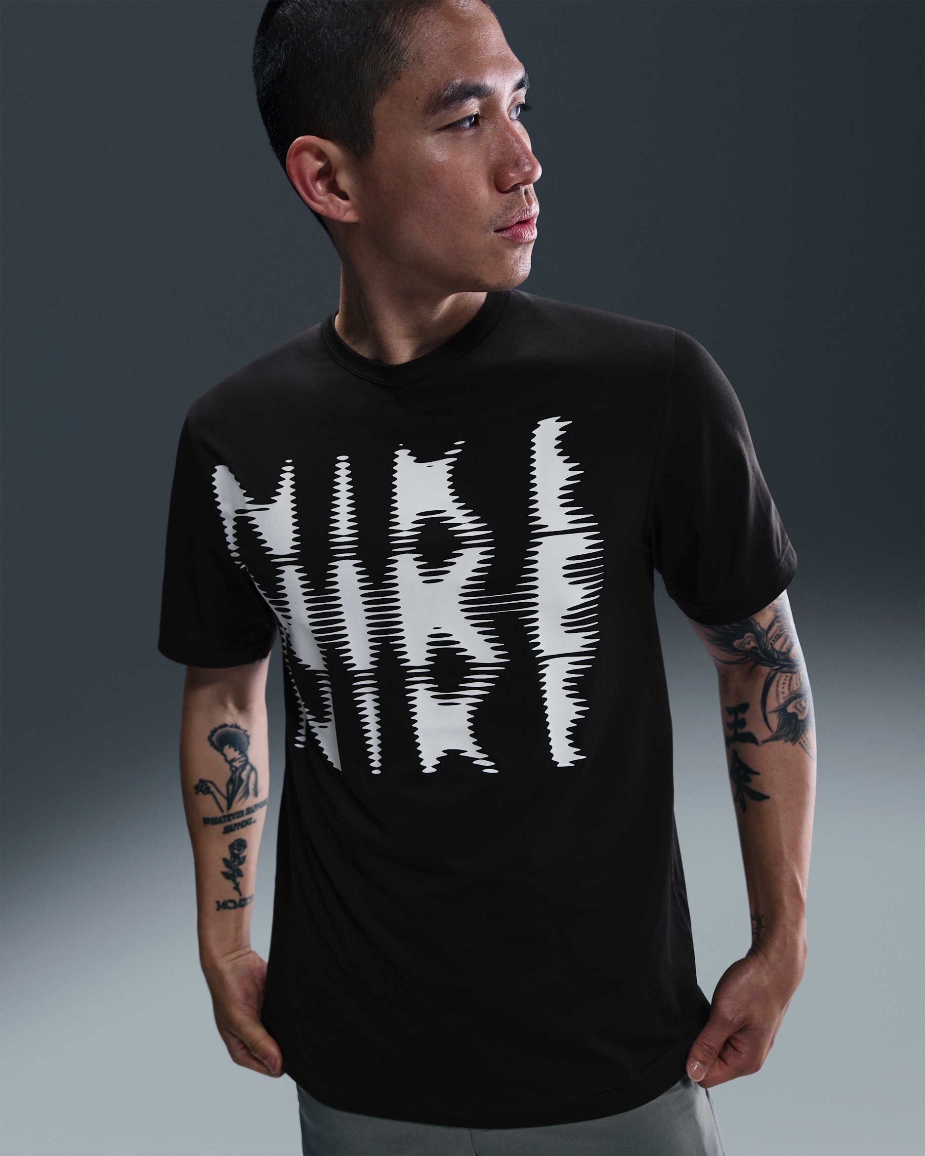 Nike Hyverse Men's Dri-FIT UV Short-Sleeve Fitness Top - Black/White