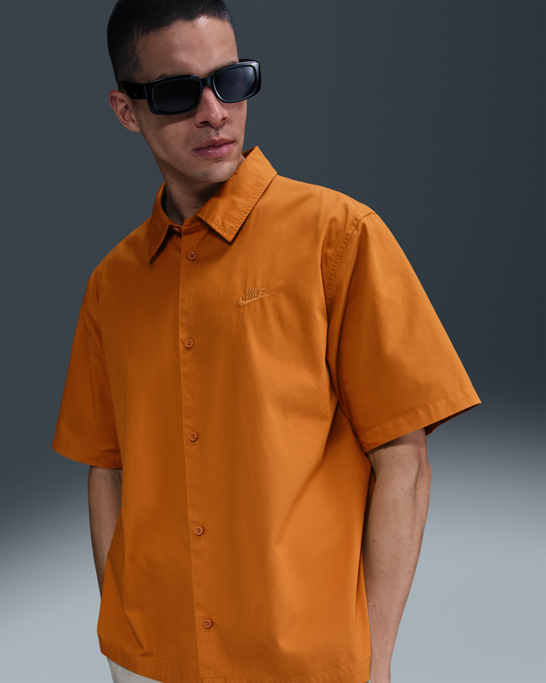 Nike Club Men's Short-Sleeve Button-Down Shirt - Monarch/Monarch