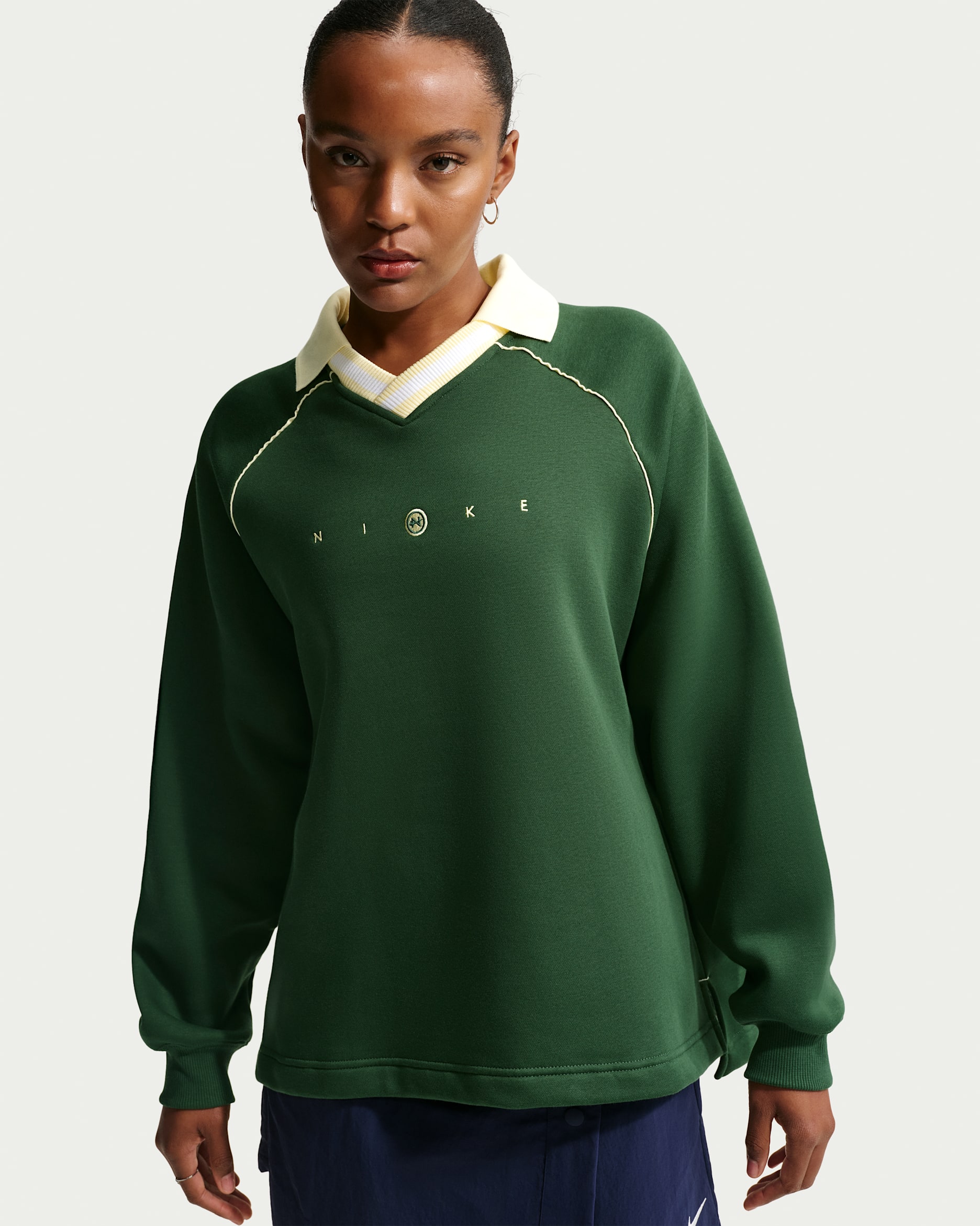Nike Sportswear Phoenix Fleece oversized poloshirt met graphic voor dames - Fir/Alabaster
