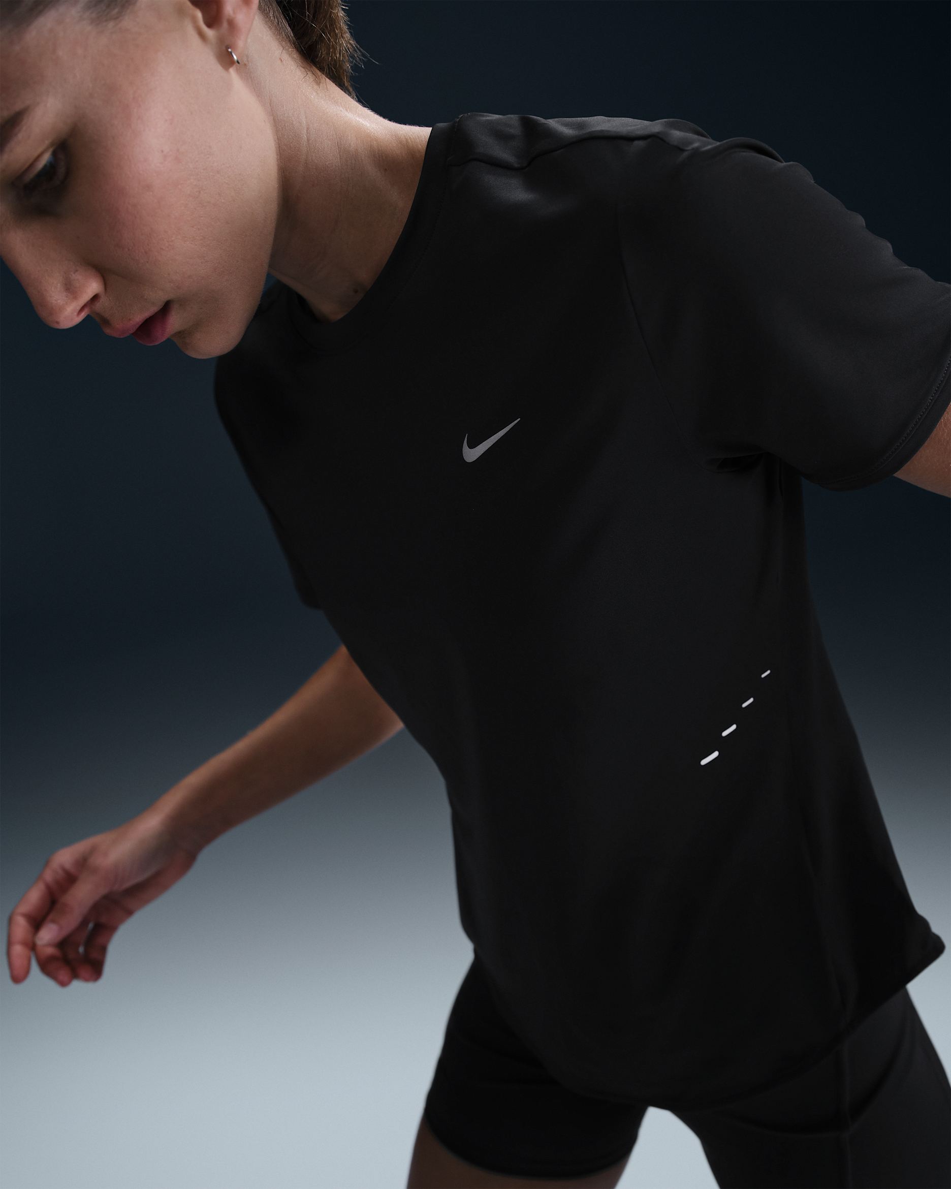 Nike Swift Women's Dri-FIT Short-Sleeve Running Top - Black