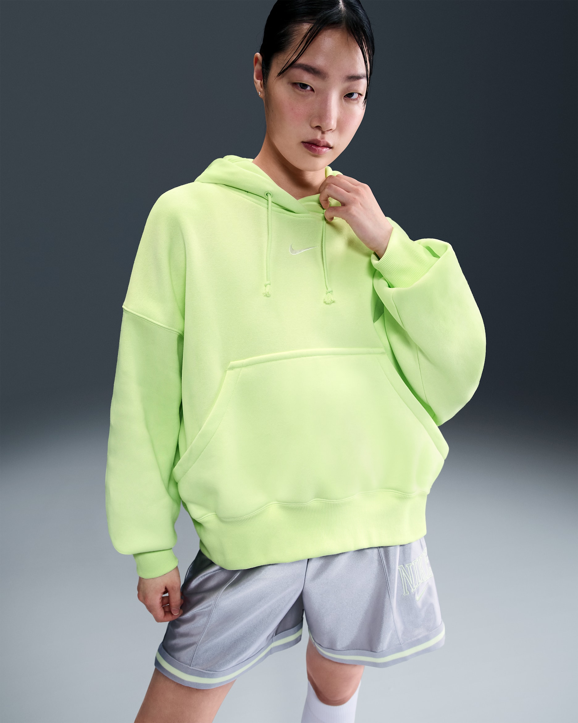 Nike Sportswear Phoenix Fleece Women's Over-Oversized Pullover Hoodie - Light Liquid Lime/Sail