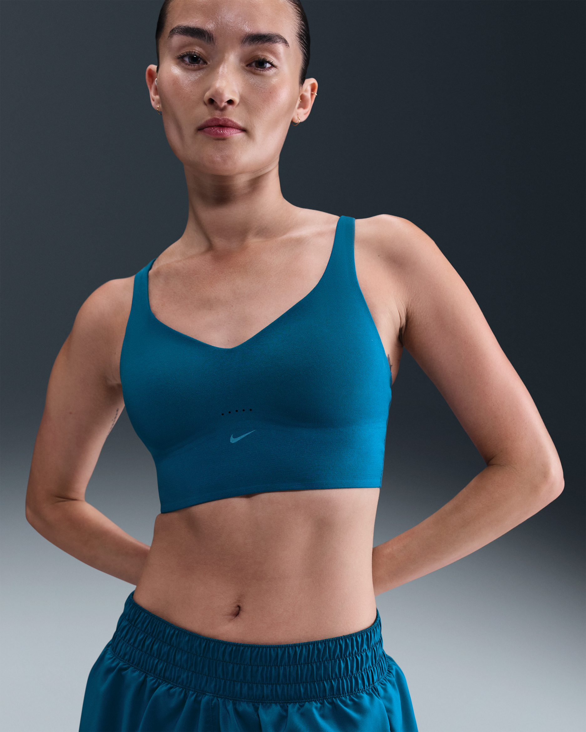 Nike Alate Medium Support Women's Longline Padded Sports Bra - Green Abyss/White