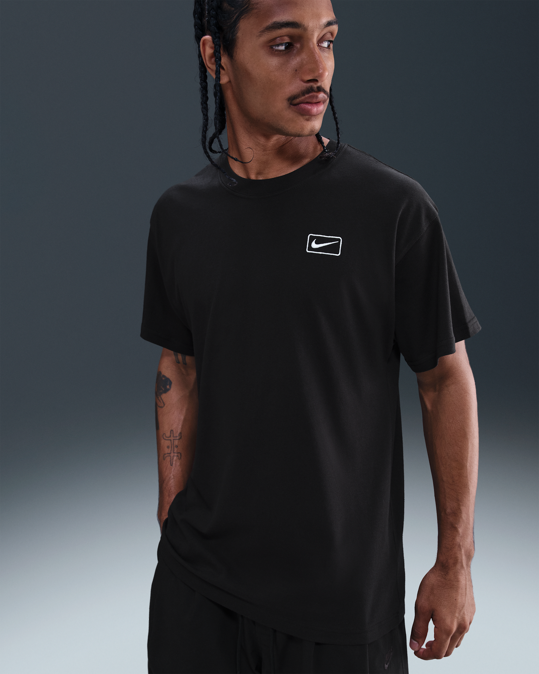 Nike Sportswear Men's T-Shirt - Black