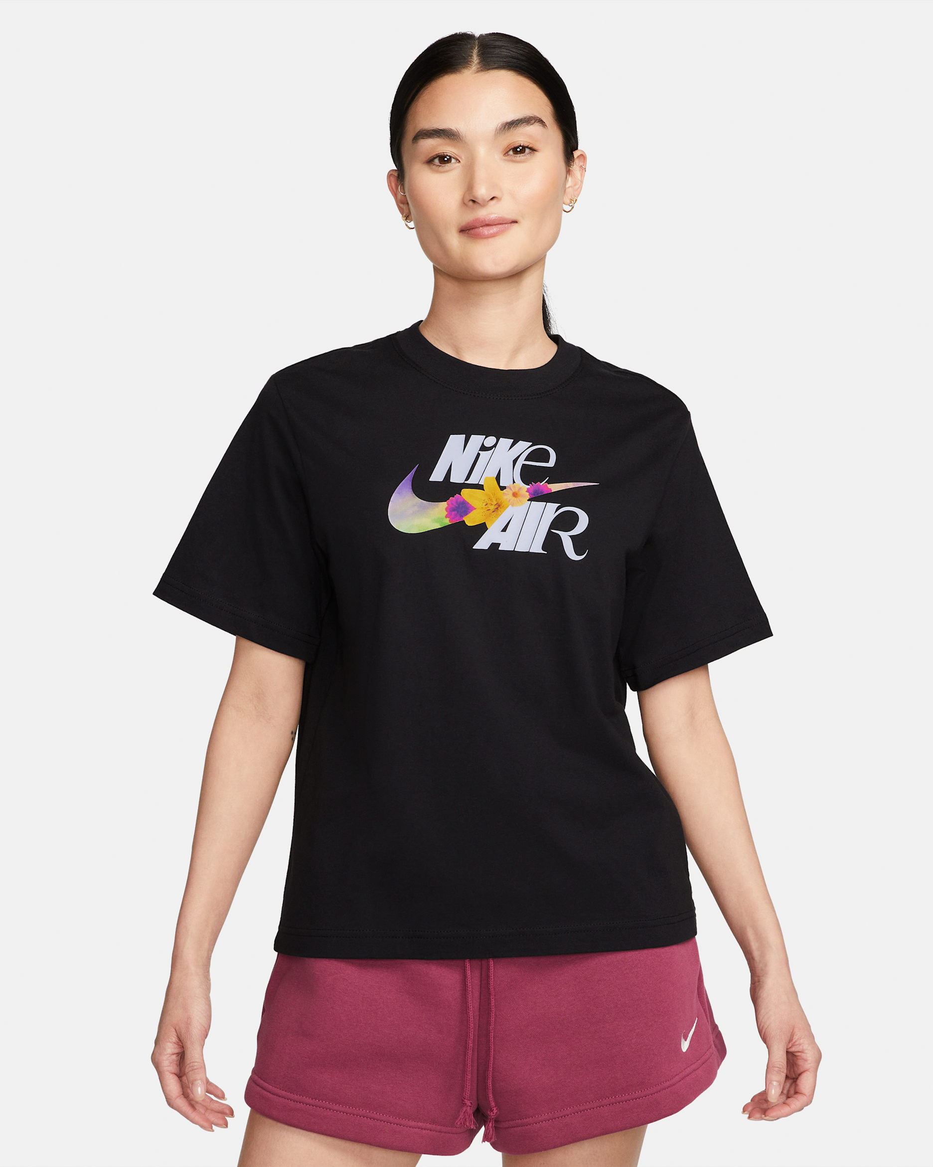 Nike Sportswear Women's T-Shirt - Black
