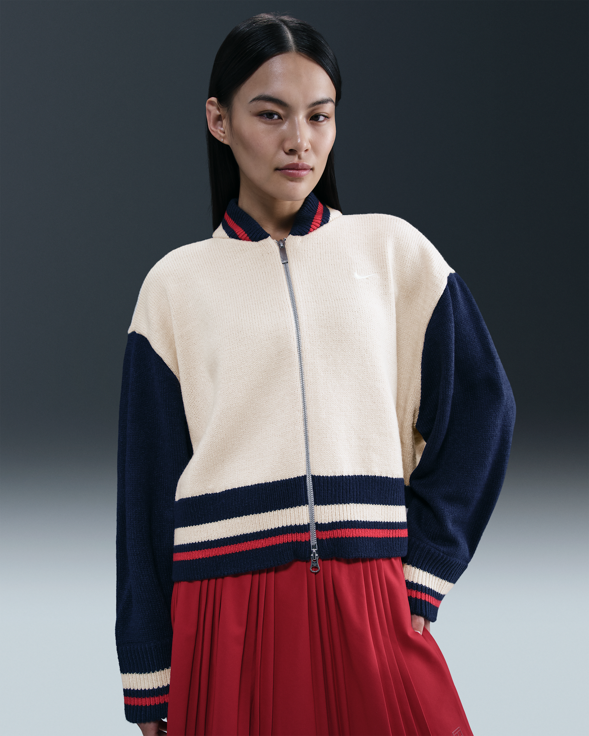 Cardigan para mujer Nike Sportswear - Marrón verdoso claro/Azul marino medianoche/Rojo universitario/Vela