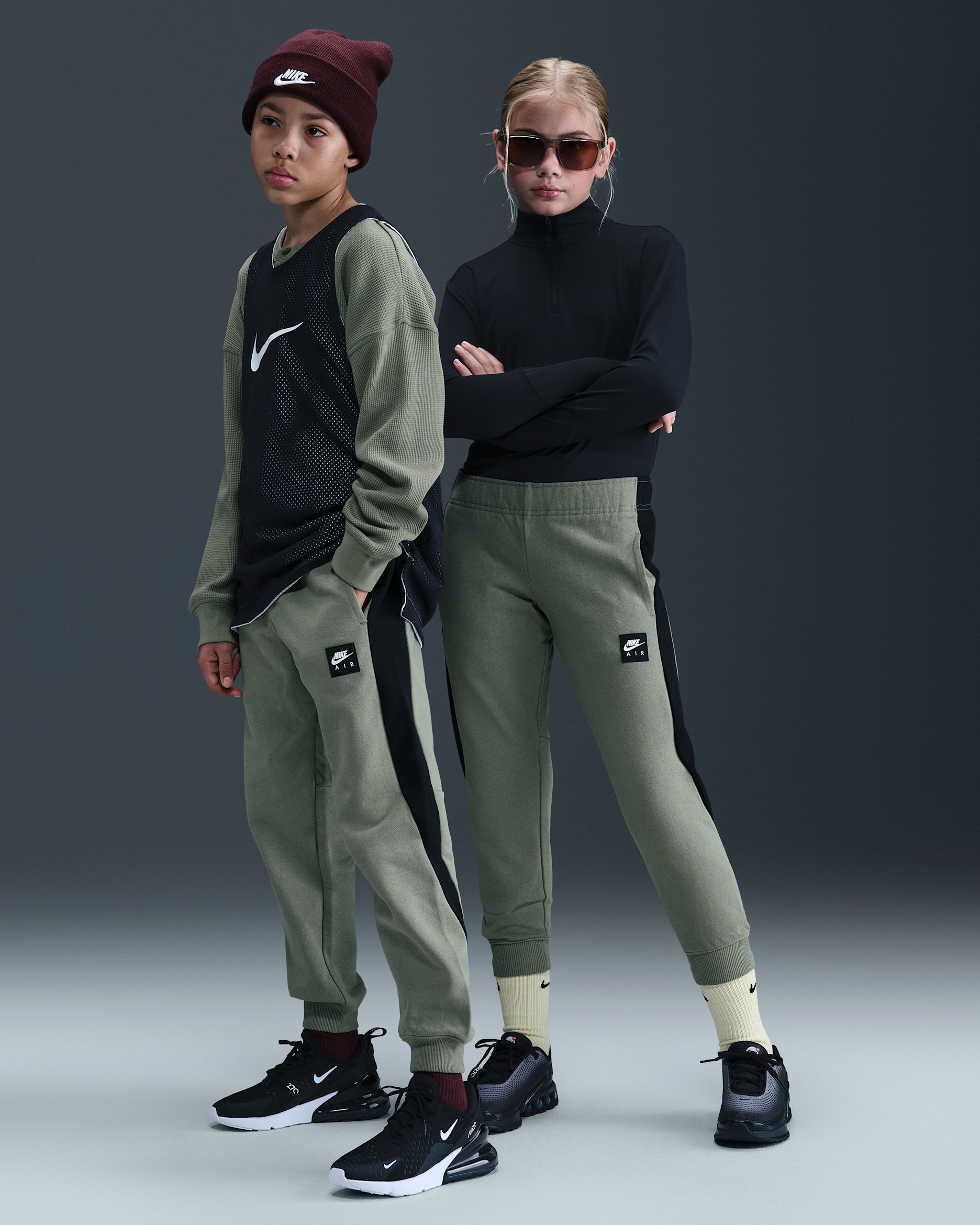 Φλις παντελόνι φόρμας Nike Air για μεγάλα παιδιά - Light Army/Μαύρο/Λευκό