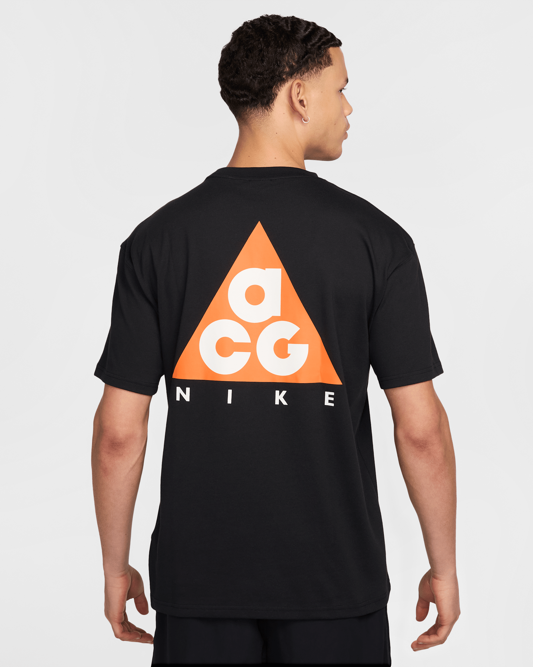 Nike ACG Men's Max90 T-Shirt - Black