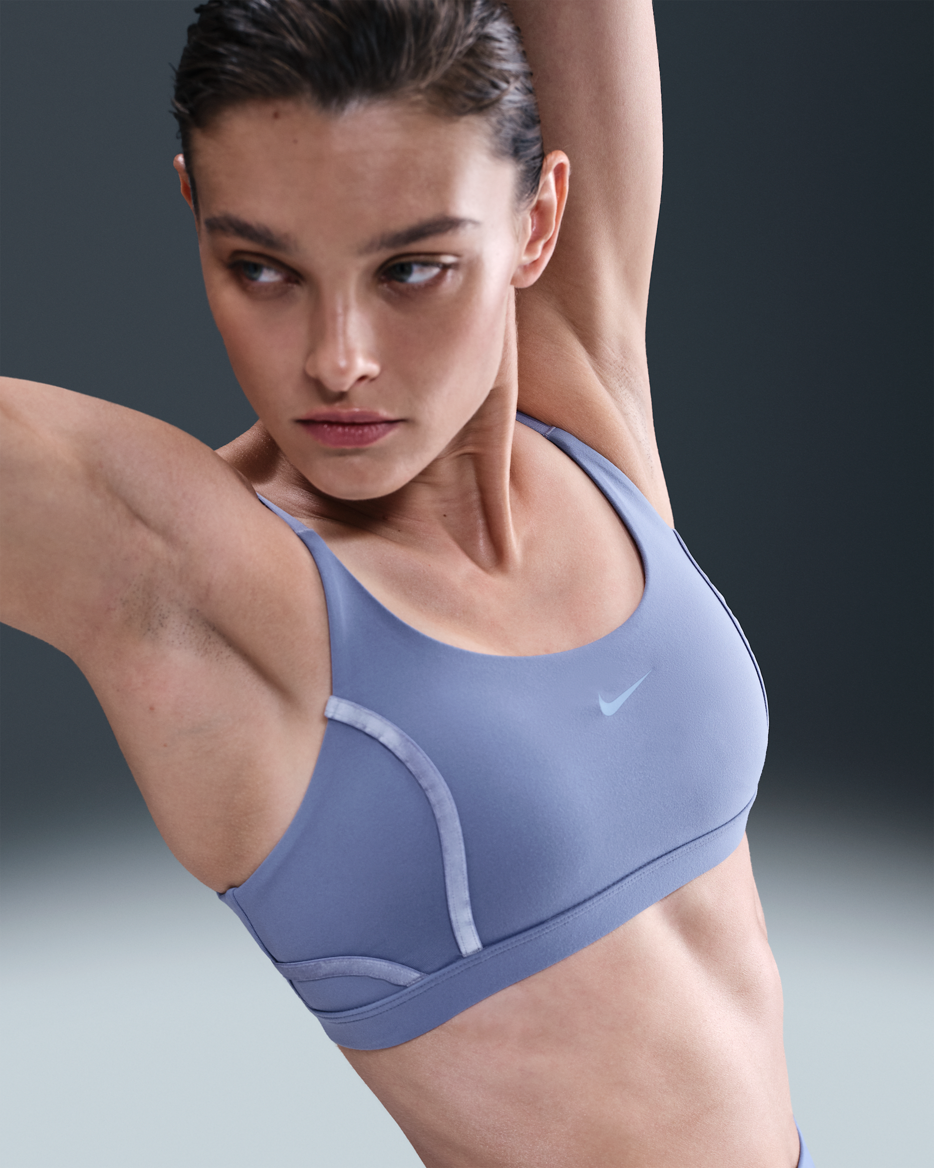 Bra deportivo de baja sujeción con almohadillas para mujer Nike One - Índigo mundial/Azul de trabajo