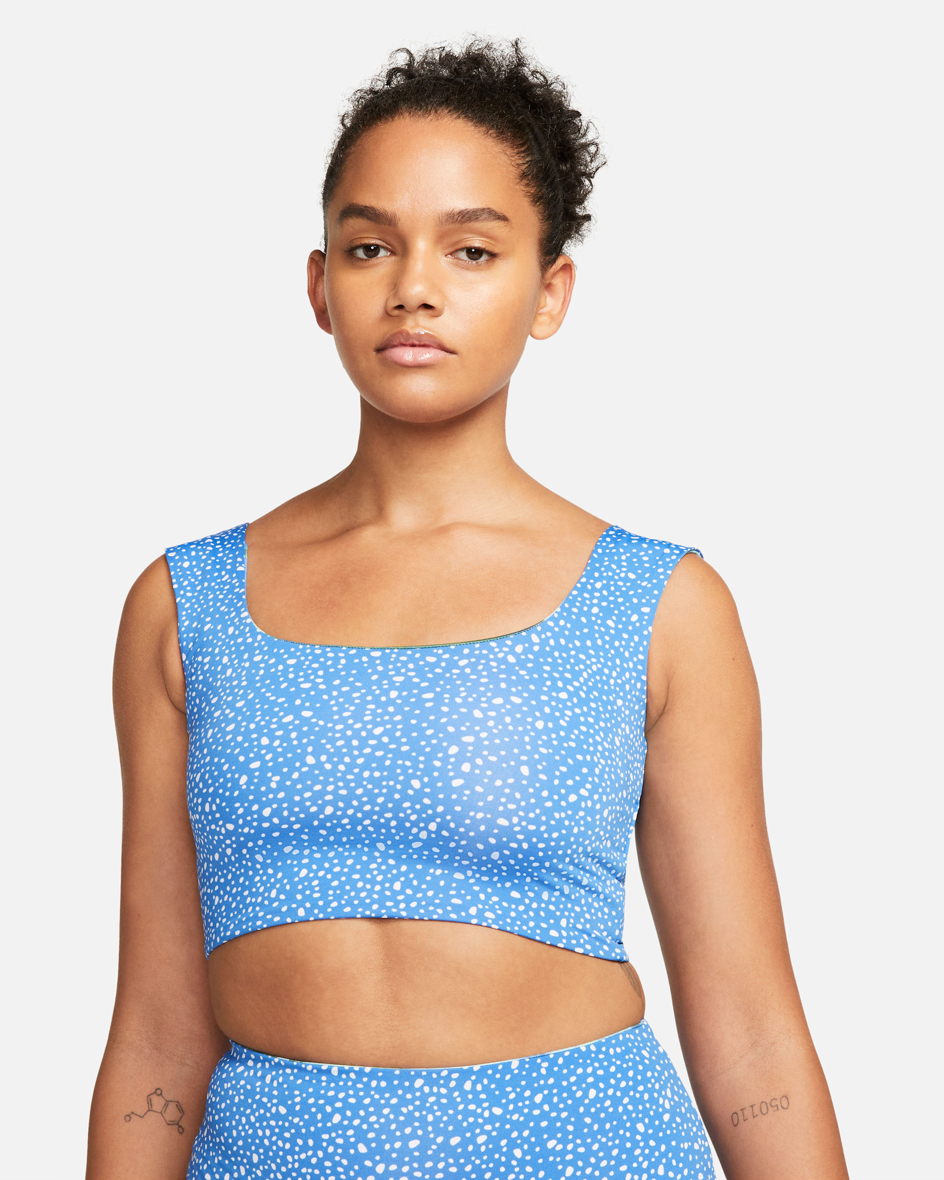 Top cropped de natación reversible para mujer Nike - Azul Pacífico/Azul claro/Espuma menta/Blanco