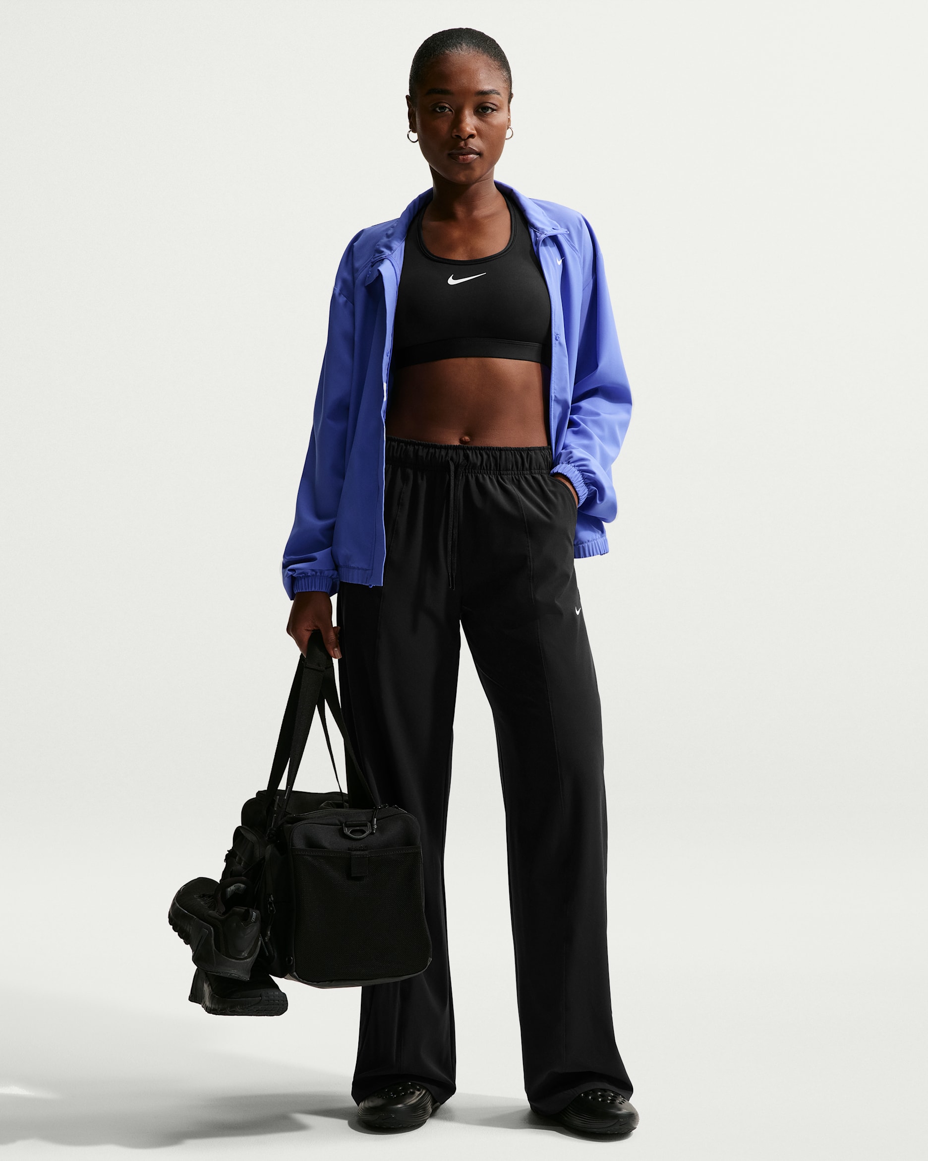 Nike One Women's Dri-FIT Woven Wide-Leg Trousers - Black/White