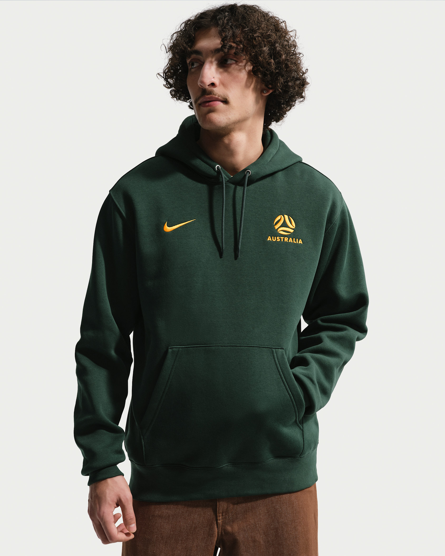 Australia Club Men's Nike Football Pullover Hoodie - Pro Green/University Gold
