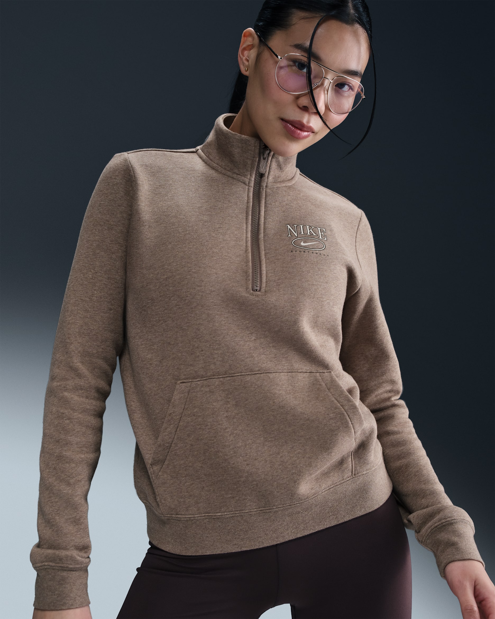 Nike Sportswear Club Fleece Women's Mock-Neck 1/2-Zip Graphic Top - Mink Brown/Heather