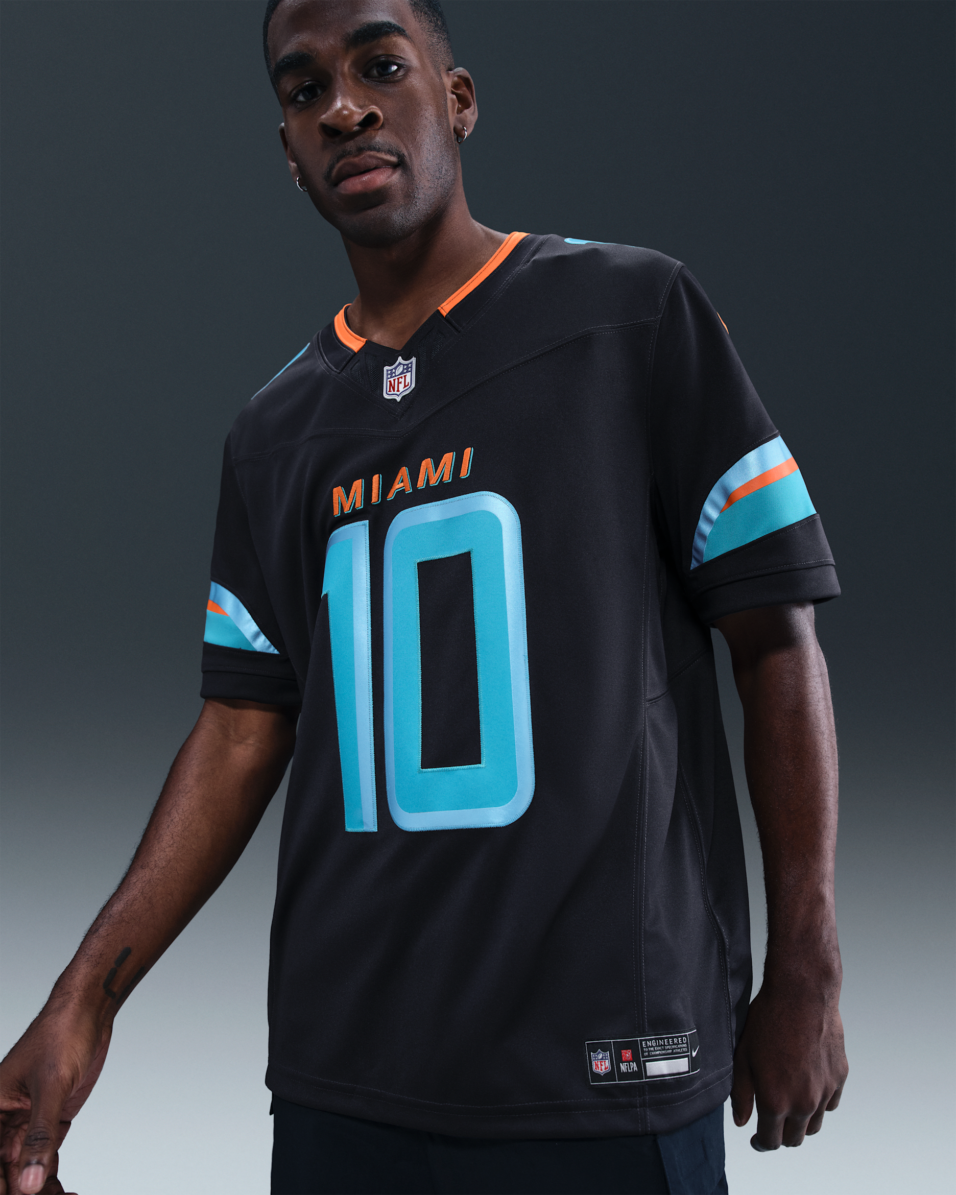 Jersey Nike Dri-FIT de la NFL Limited para hombre Tyreek Hill Miami Dolphins Rivalries Collection - Azul marino