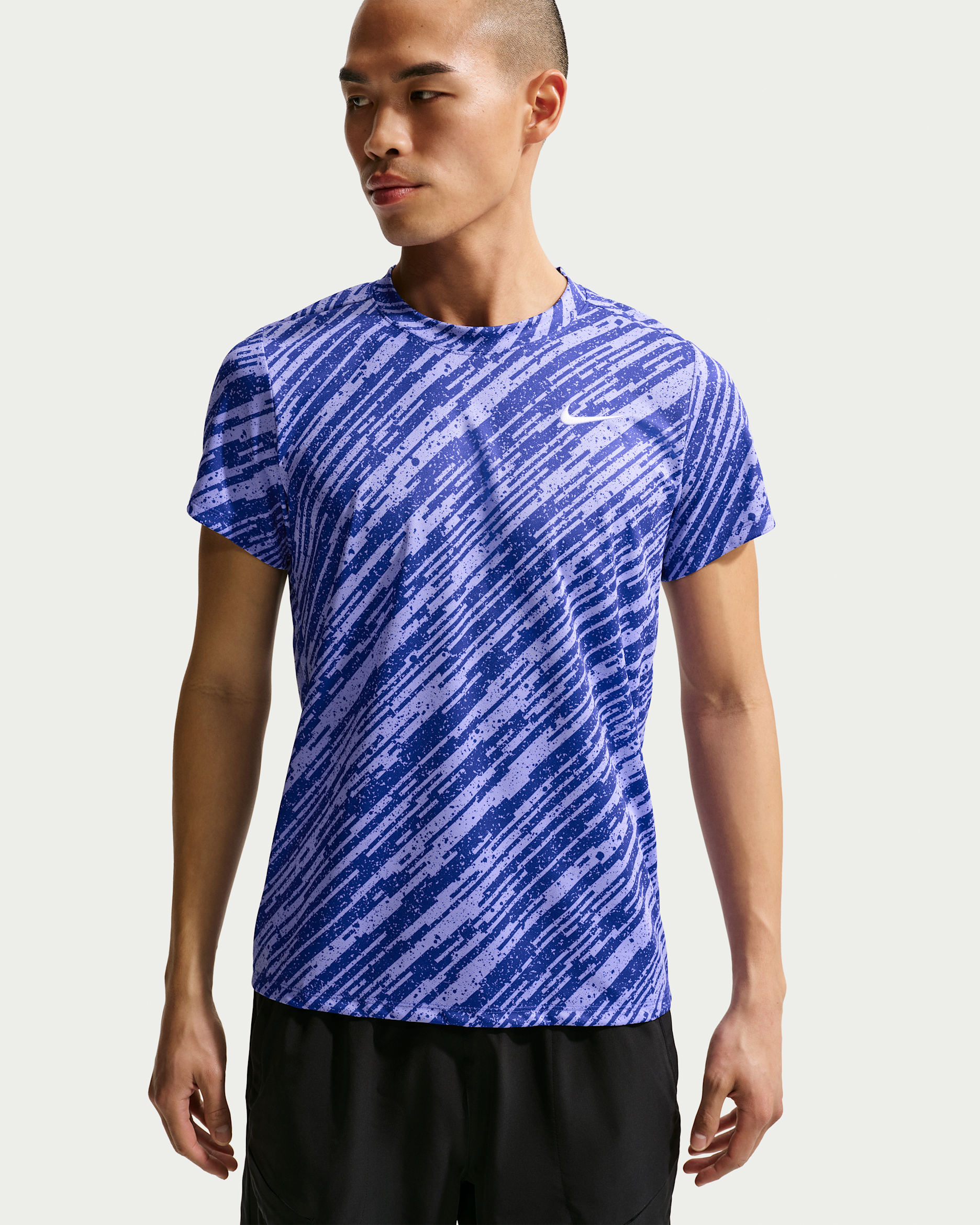 나이키코트 빅토리 남성 드라이 핏 테니스 탑 - 래피스/화이트