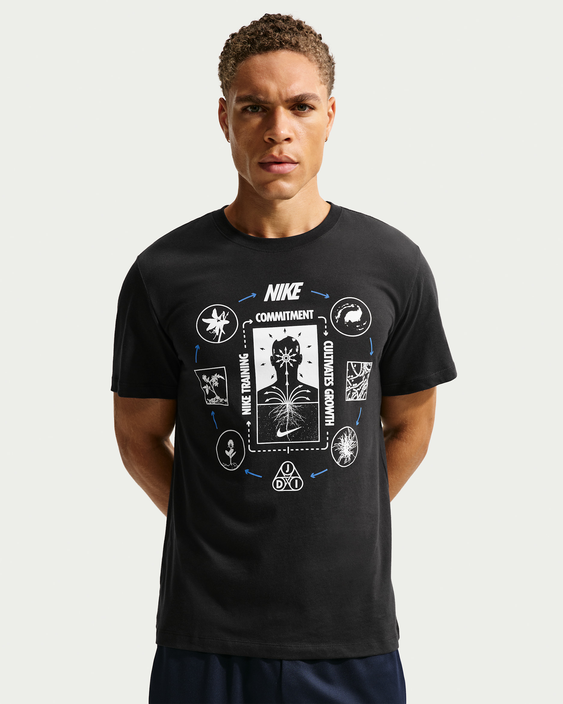Nike Men's T-Shirt - Black