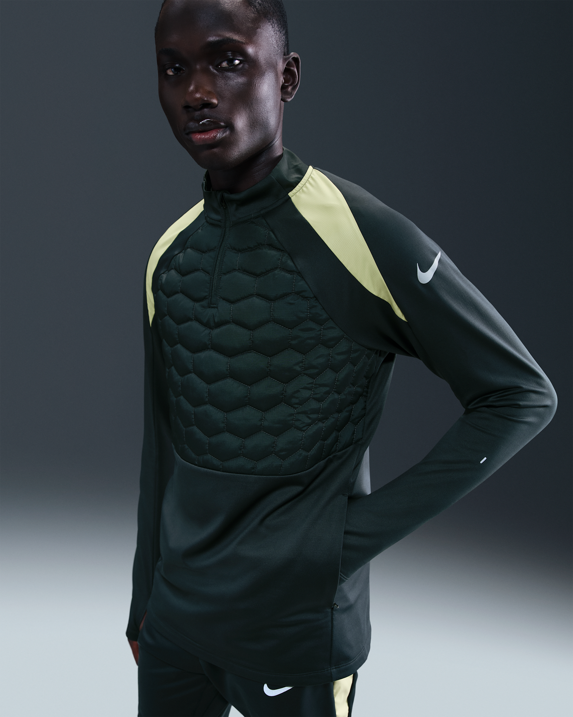 Nike Strike Men's Therma-FIT Football Drill Top - Seaweed/Limelight