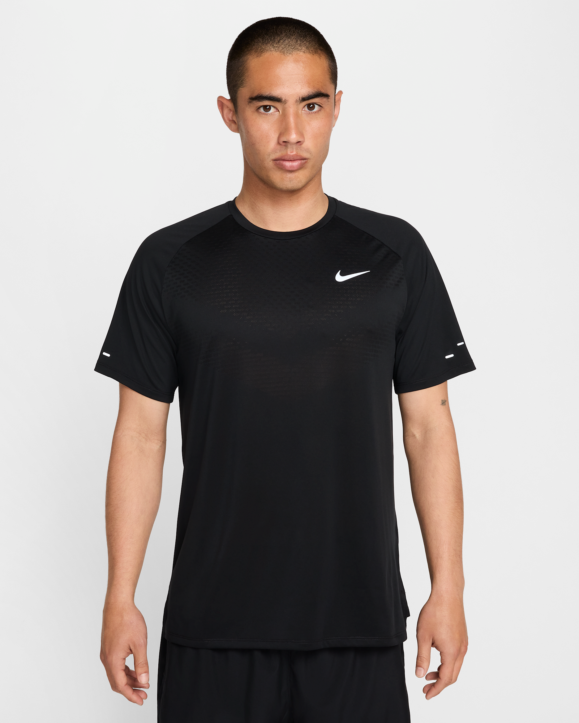 Nike Stride Men's Dri-FIT ADV Short-Sleeve Running Top - Black
