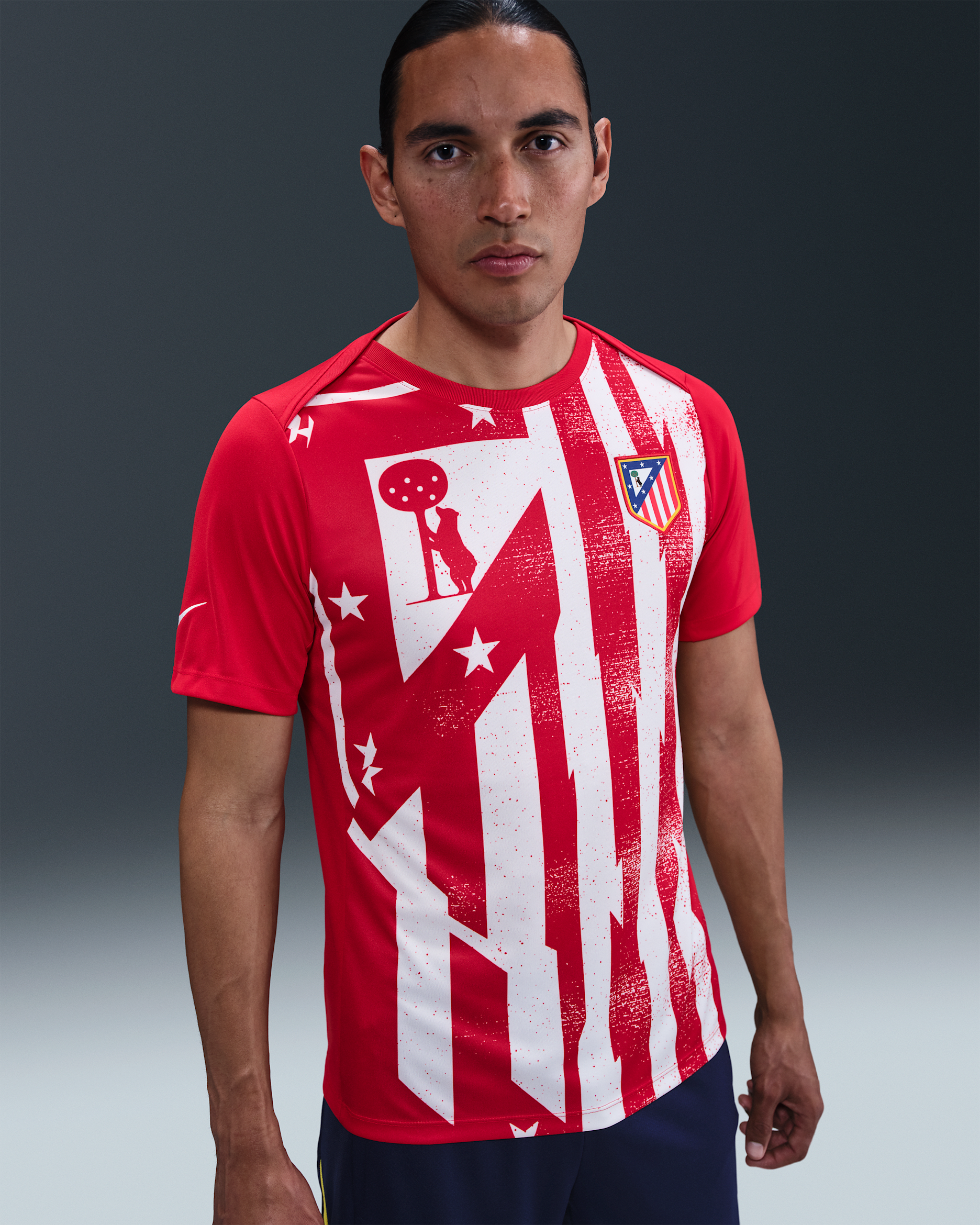Camisola de futebol de manga curta do equipamento de aquecimento Nike Dri-FIT do equipamento principal Academy Pro Atlético de Madrid para homem - Vermelho Sport/Branco