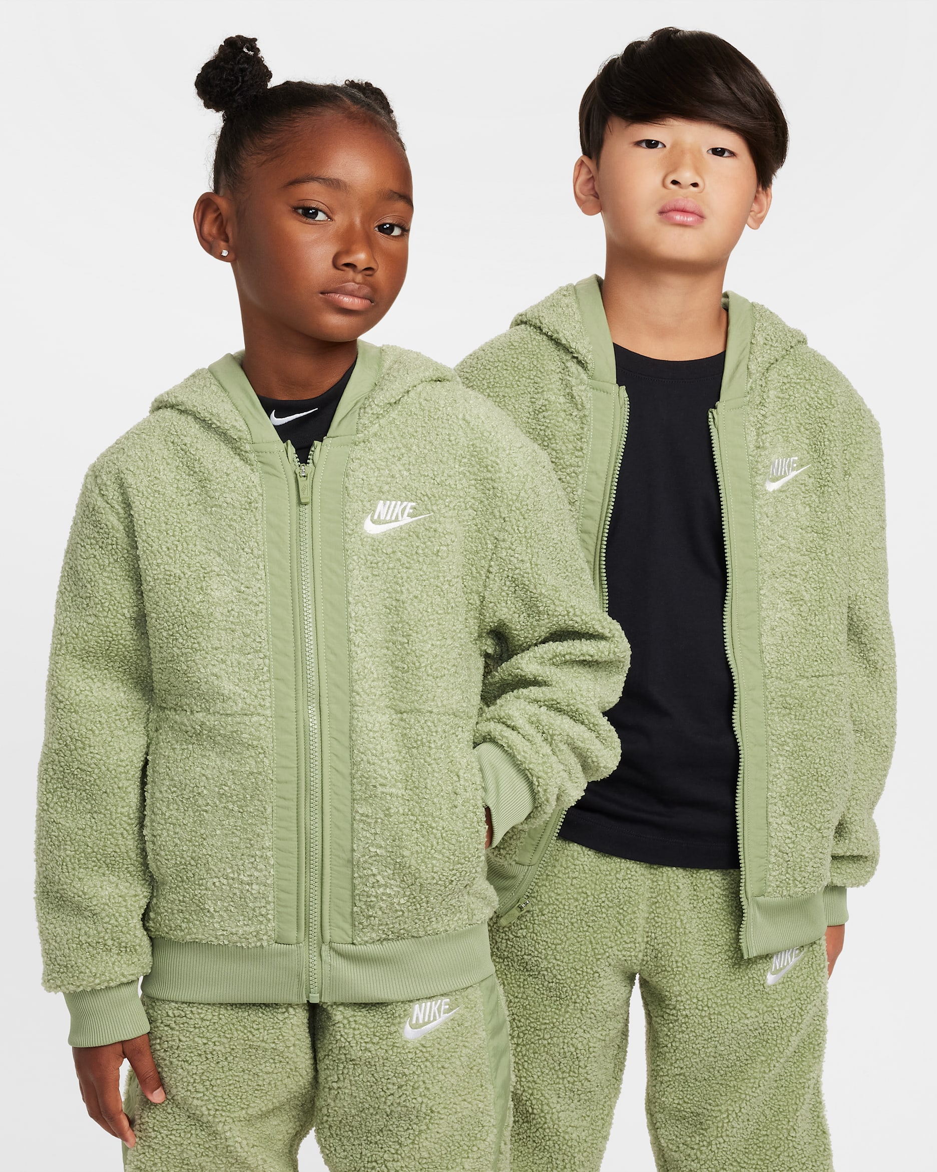 Nike Sportswear Club Fleece Big Kids' Full-Zip Winterized Hoodie - Oil Green/Oil Green/White
