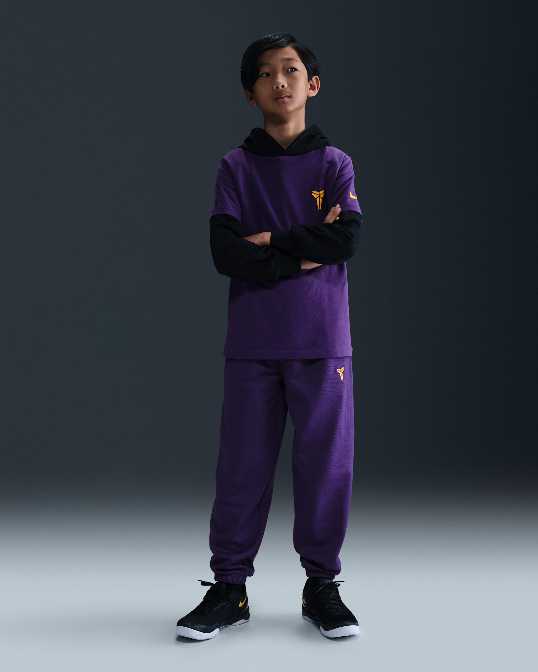 Kobe Older Kids' Therma-FIT Trousers - Court Purple/University Gold/University Gold
