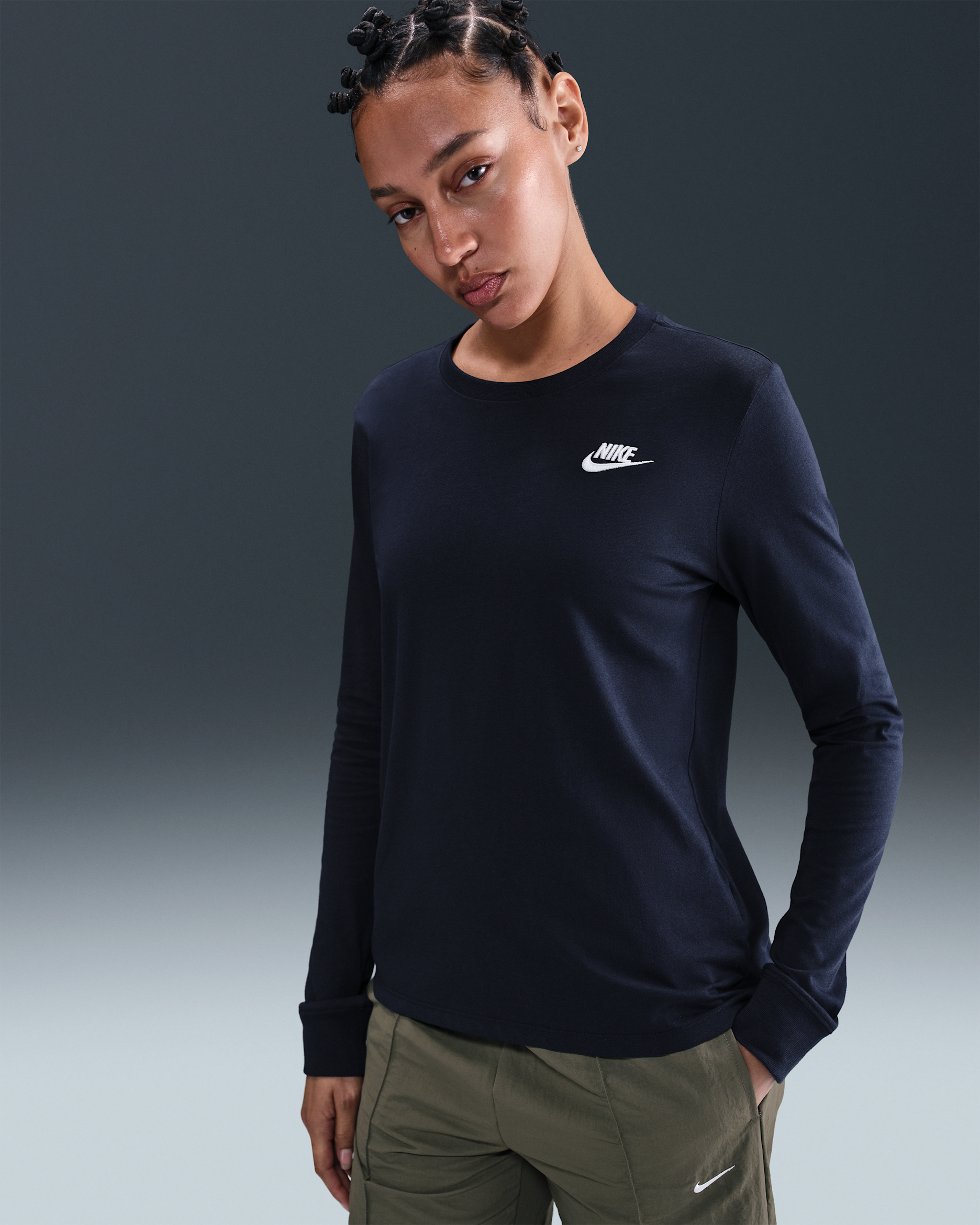Nike Sportswear Club Women's Long-Sleeve T-Shirt - Obsidian/White