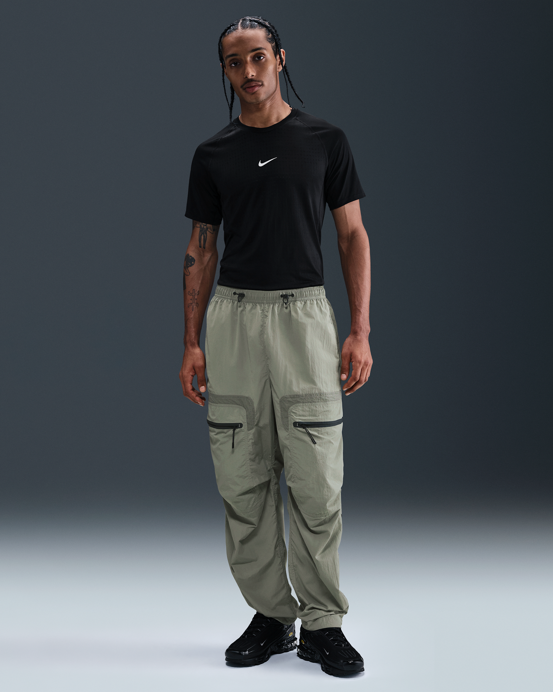 Nike Tech Men's Woven Cargo Pants - Light Army/Black