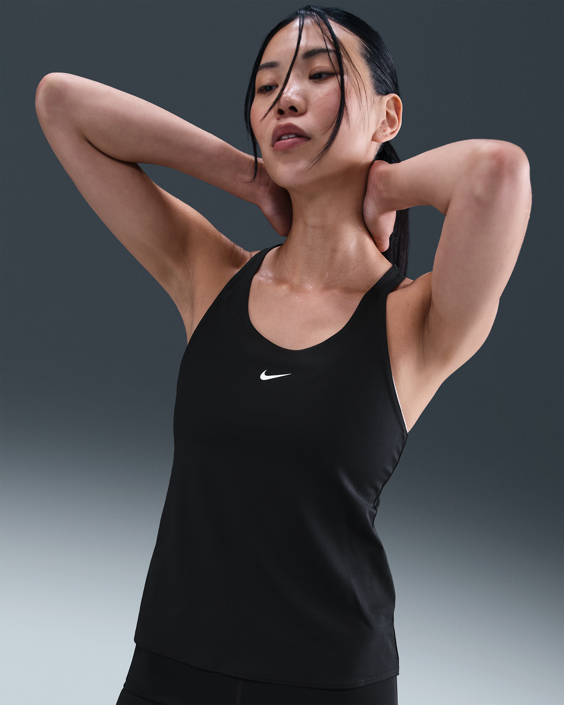 Nike Pro 女款 Dri-FIT 背心上衣 - 黑色/白色