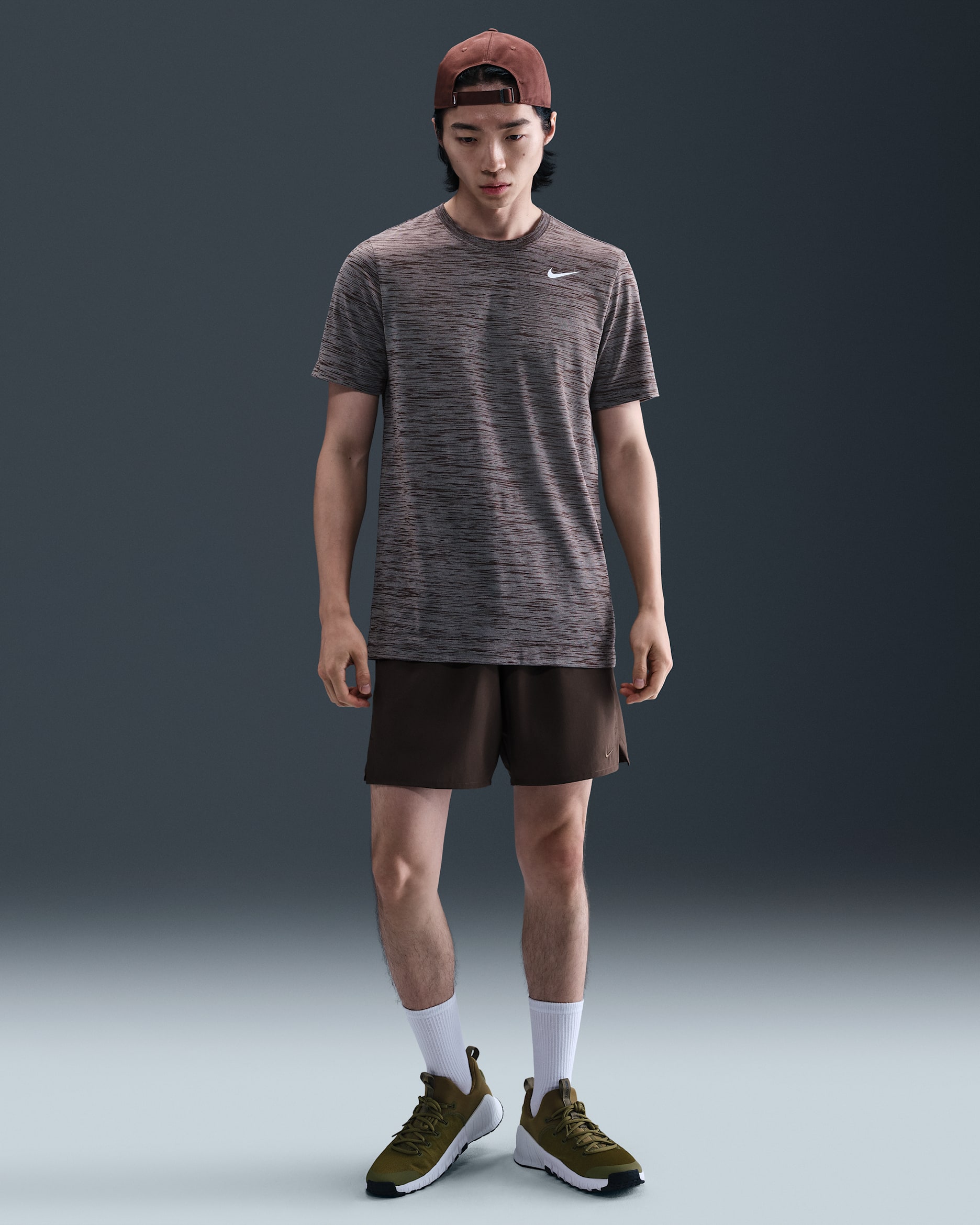 กางเกงขาสั้นอเนกประสงค์ 7 นิ้วไม่มีซับในผู้ชาย Dri-FIT Nike Unlimited - Baroque Brown/ดำ/Baroque Brown
