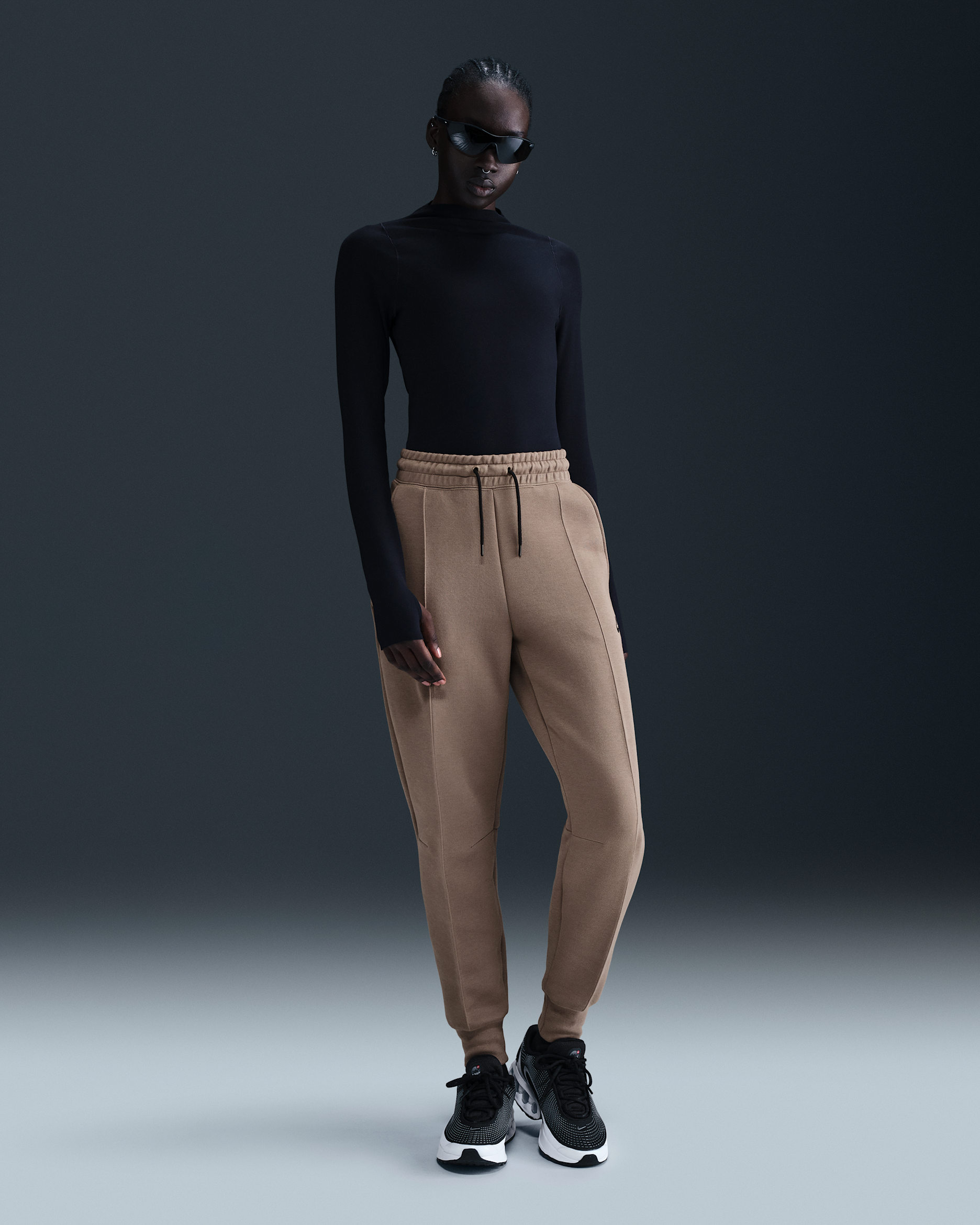 Nike Sportswear Tech Fleece Women's Mid-Rise Joggers - Mink Brown/Black