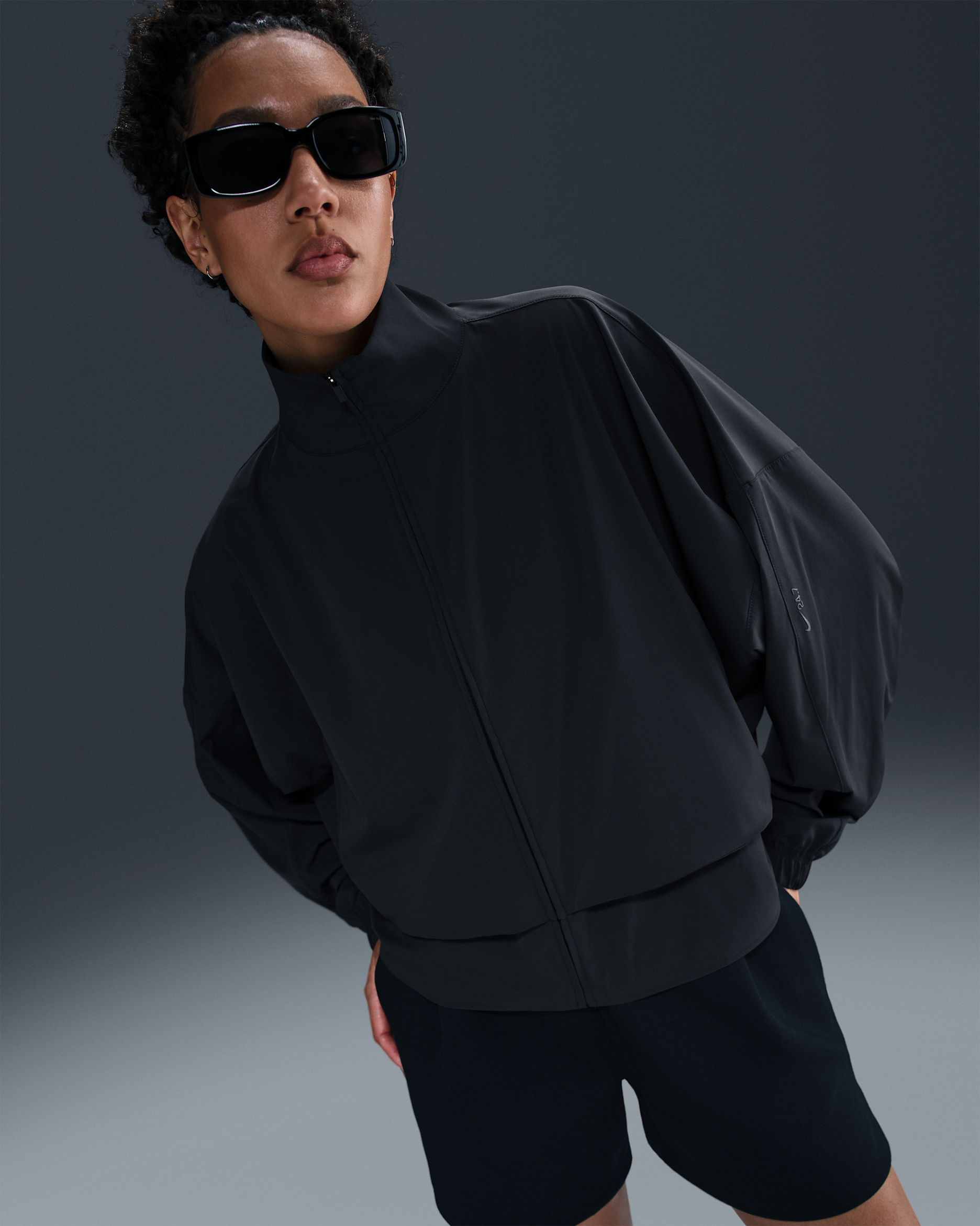 Nike 24.7 PerfectStretch Women's Dri-FIT Oversized Full-Zip Jacket - Black/Dark Smoke Grey