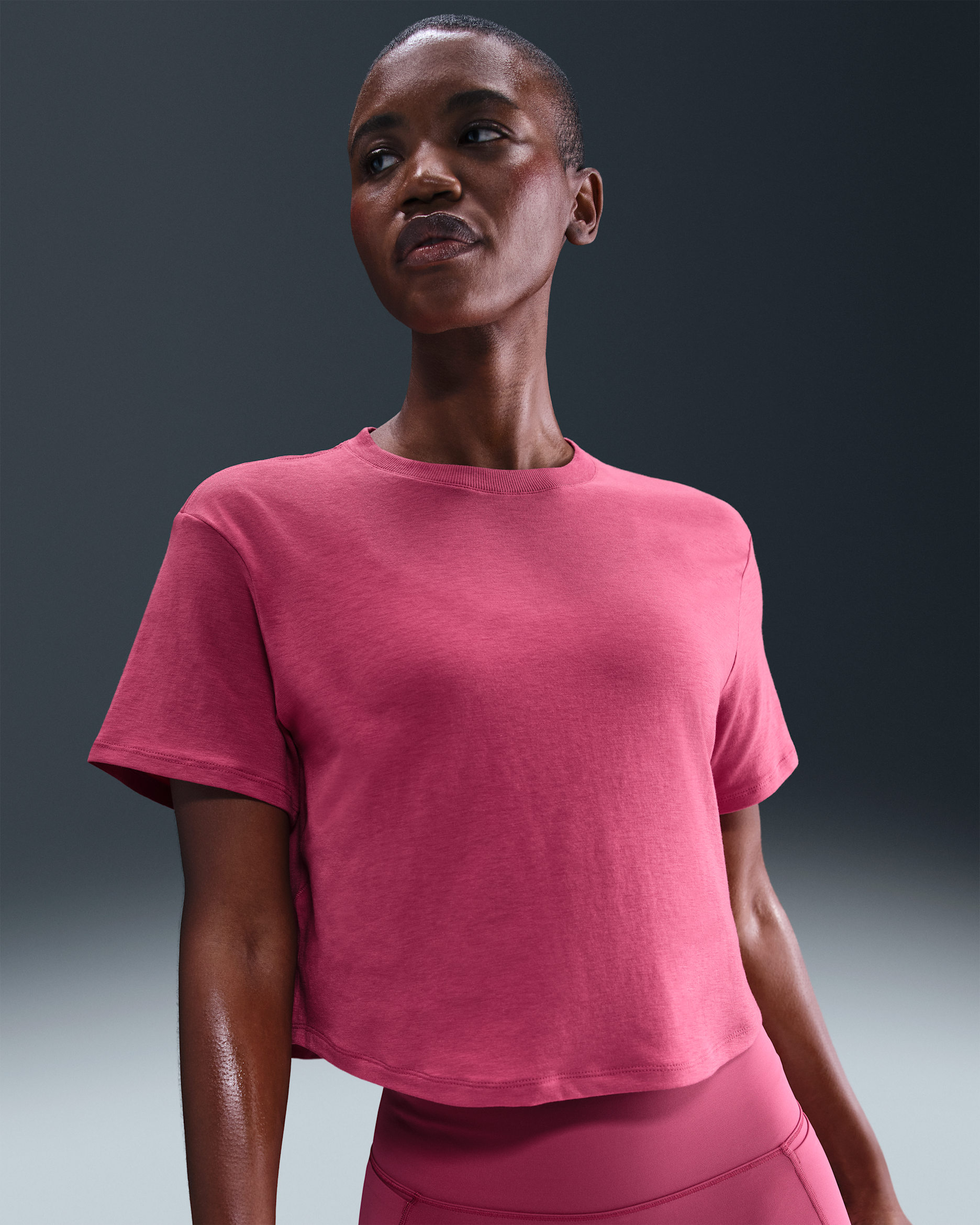 Nike One Relaxed Women's Dri-FIT Cropped Short-Sleeve Top - Sweet Beet