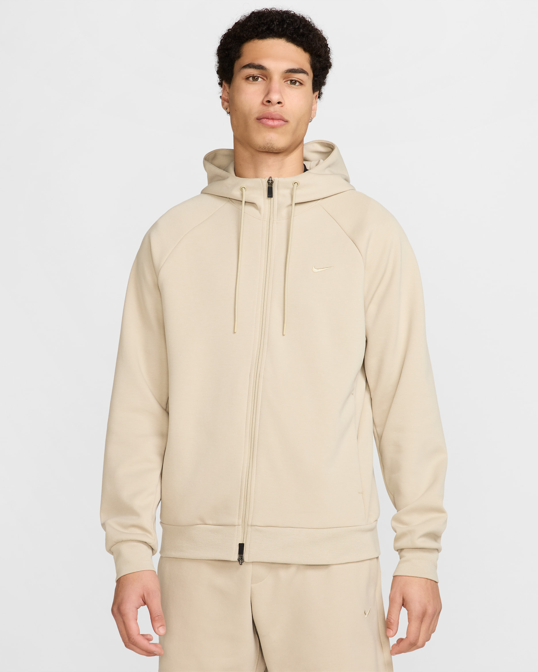 Nike Primary Fleece Sudadera con gorro de alto rendimiento Dri-FIT UV de cierre completo para hombre - Caqui desierto/Caqui desierto