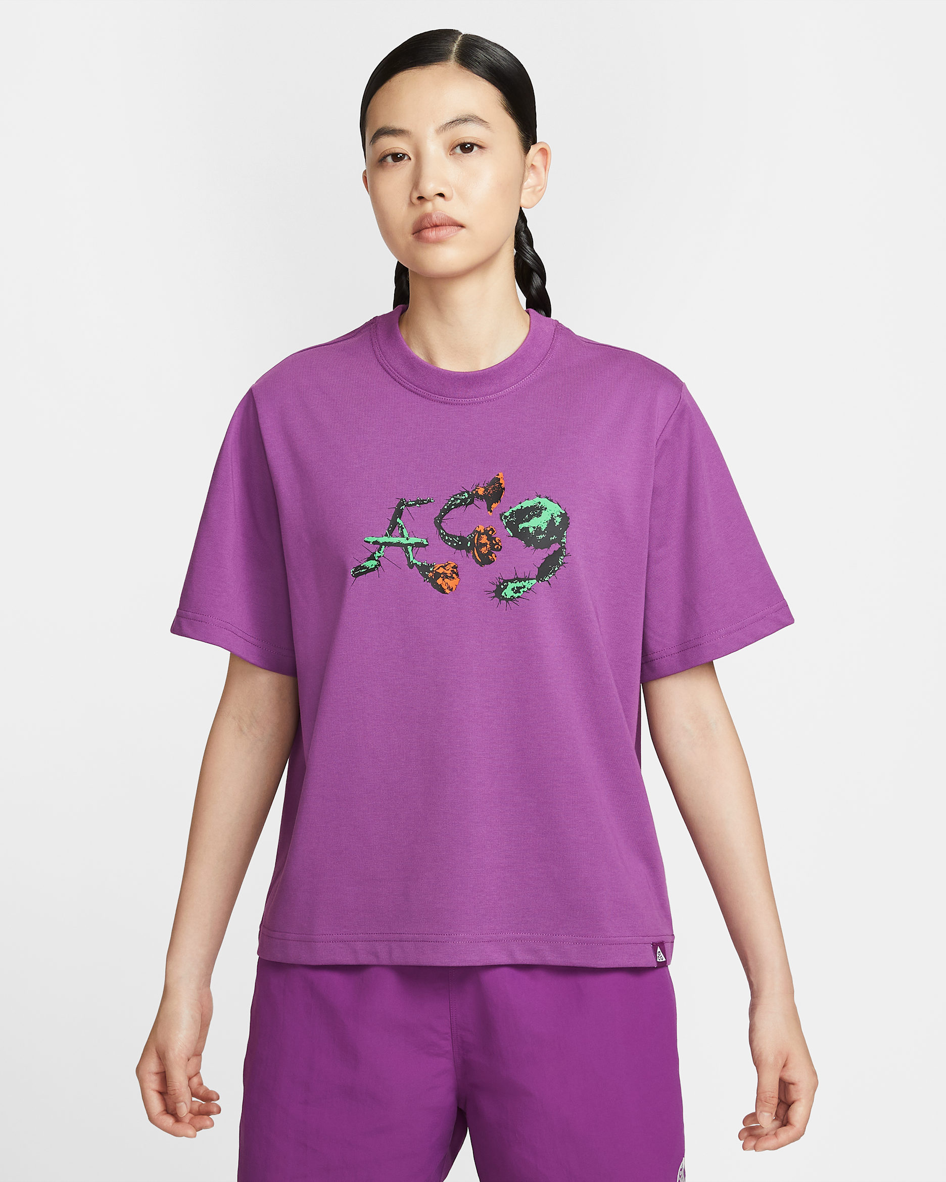 ナイキ ACG ウィメンズ ショートスリーブ Tシャツ - ボールドベリー