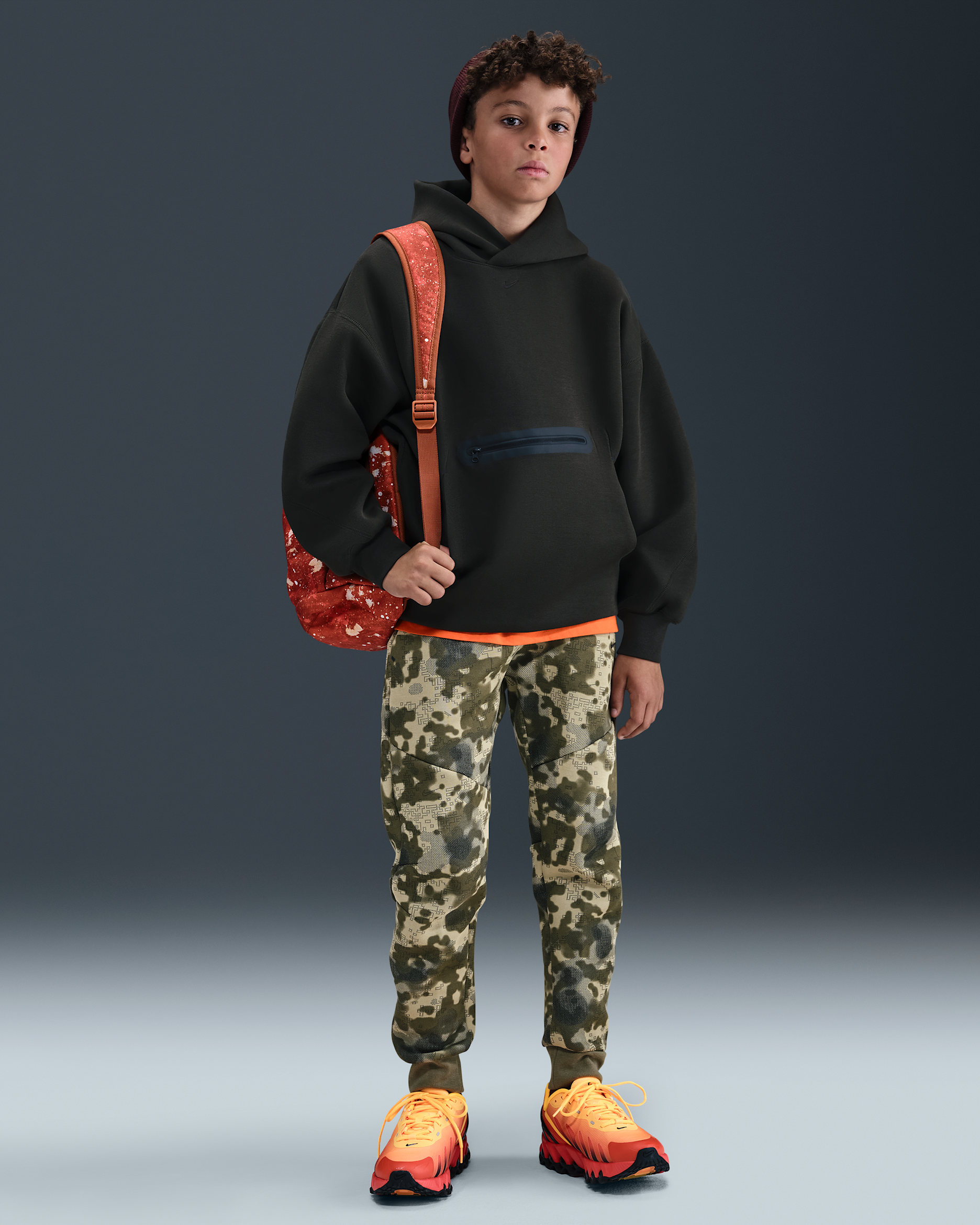 Pantalones de entrenamiento de tejido Fleece camuflajeados para niños talla grande Nike Tech - Oliva neutro/Negro