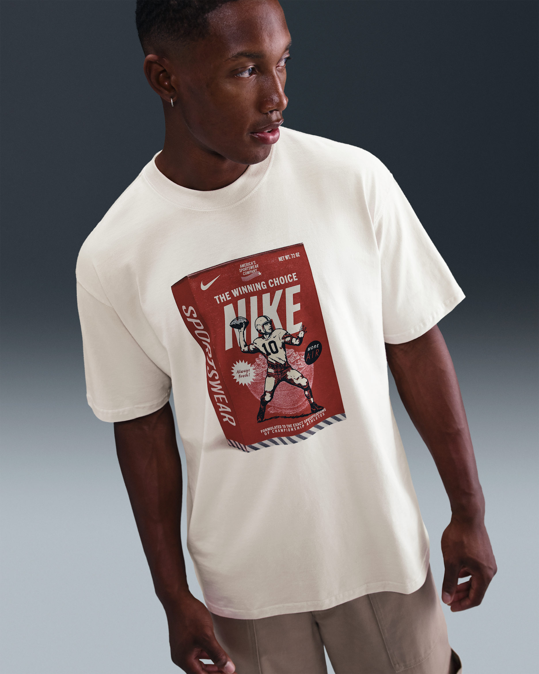 Nike Sportswear Men's Max90 T-Shirt - Light Bone