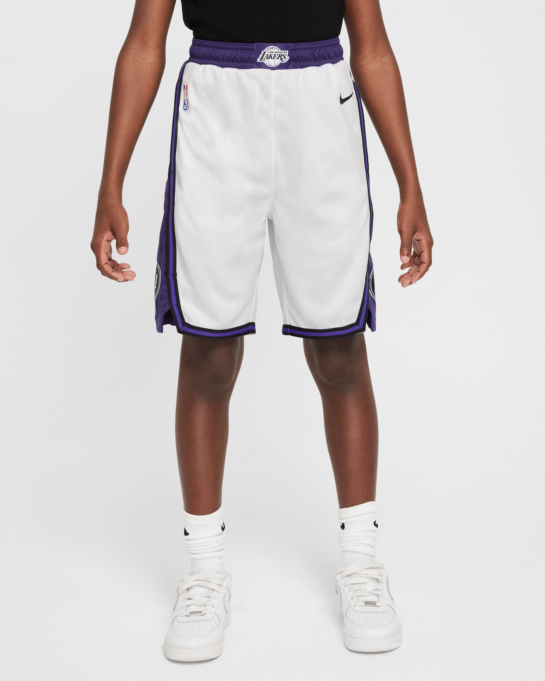 Los Angeles Lakers Nike Dri-FIT NBA Swingman Shorts für ältere Kinder - Weiß